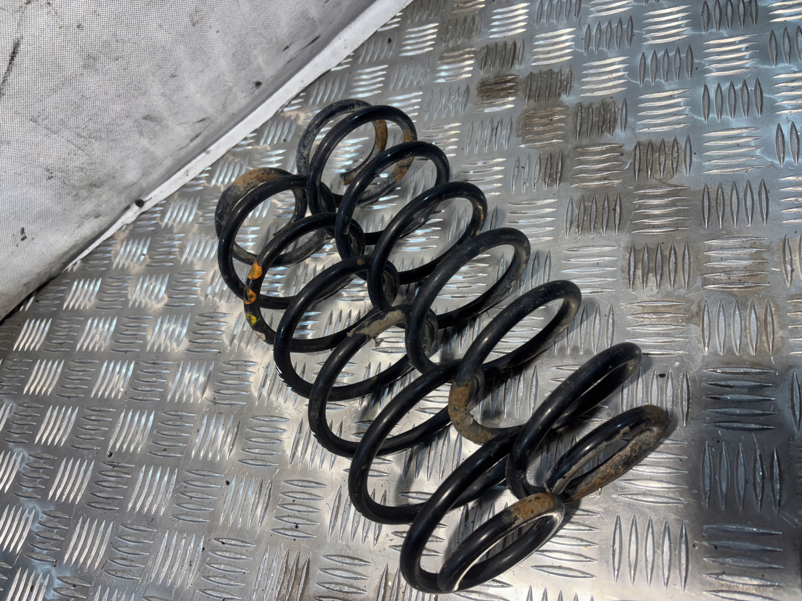springs rear. Seat Ibiza IV 4 HB 5D 1.2B