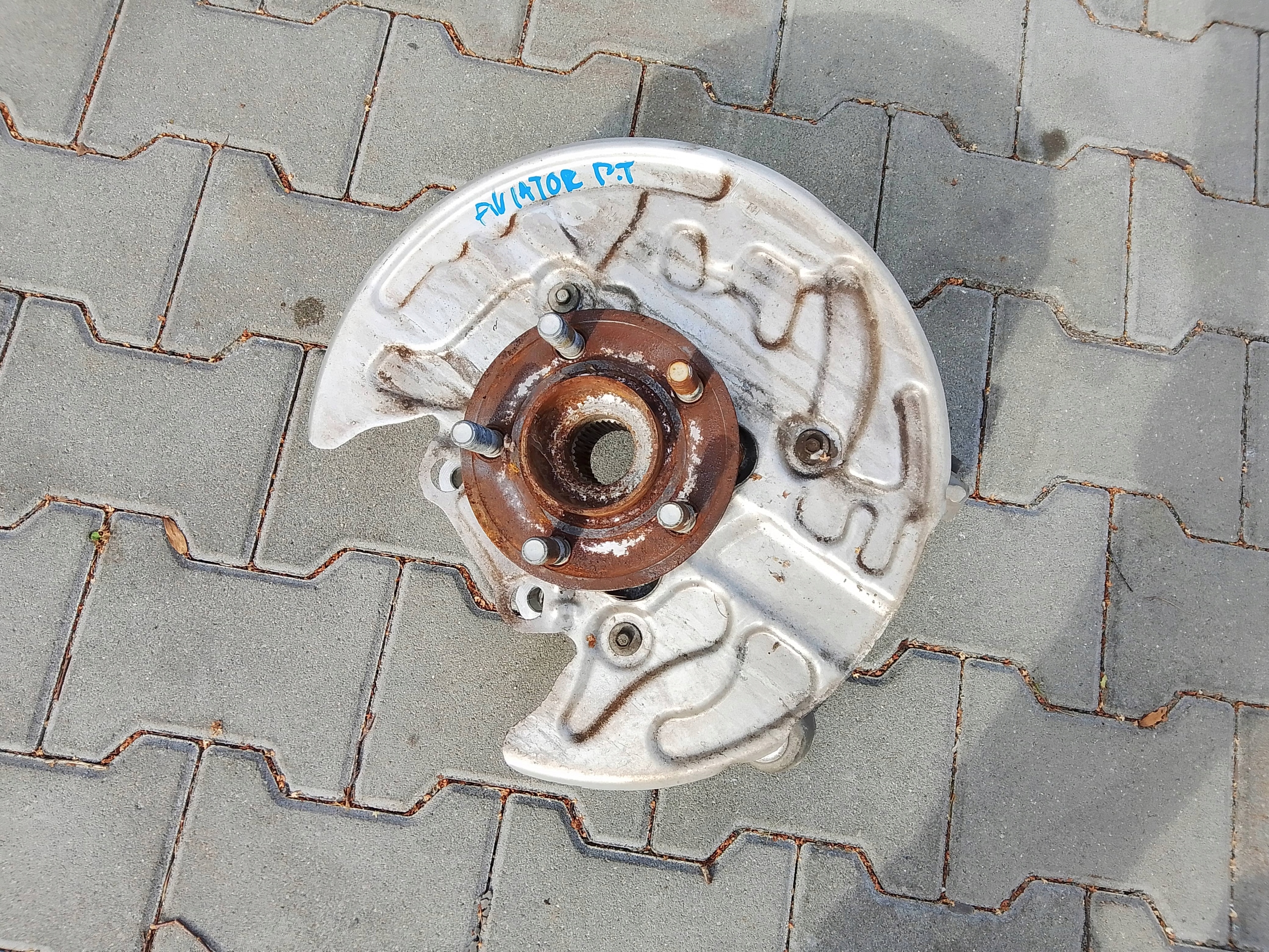 LINCOLN AVIATOR II 2021 поворотный кулак задний правый