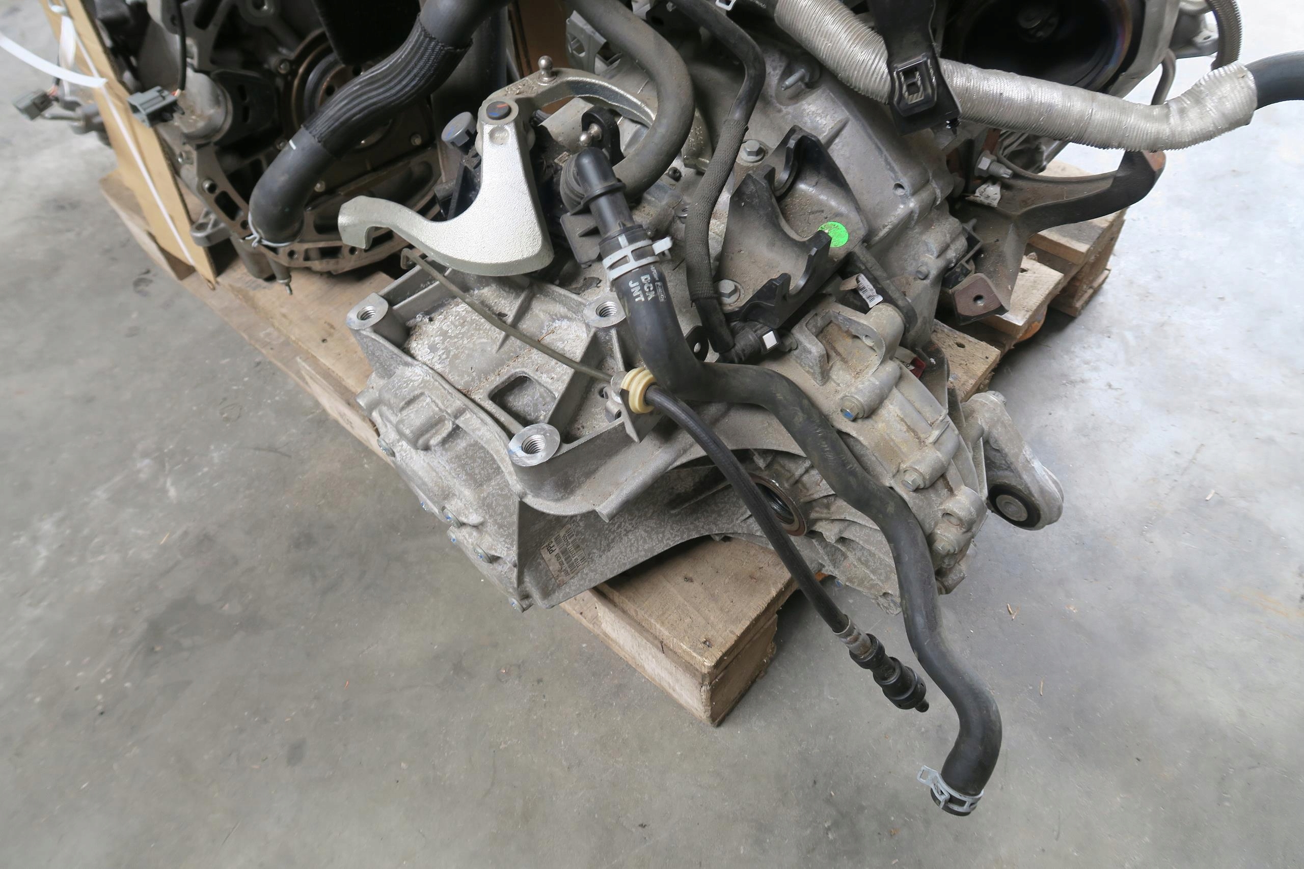 FORD FOCUS Mk4 1.5 ECOBOOST КОРОБКА BIEGOW !!