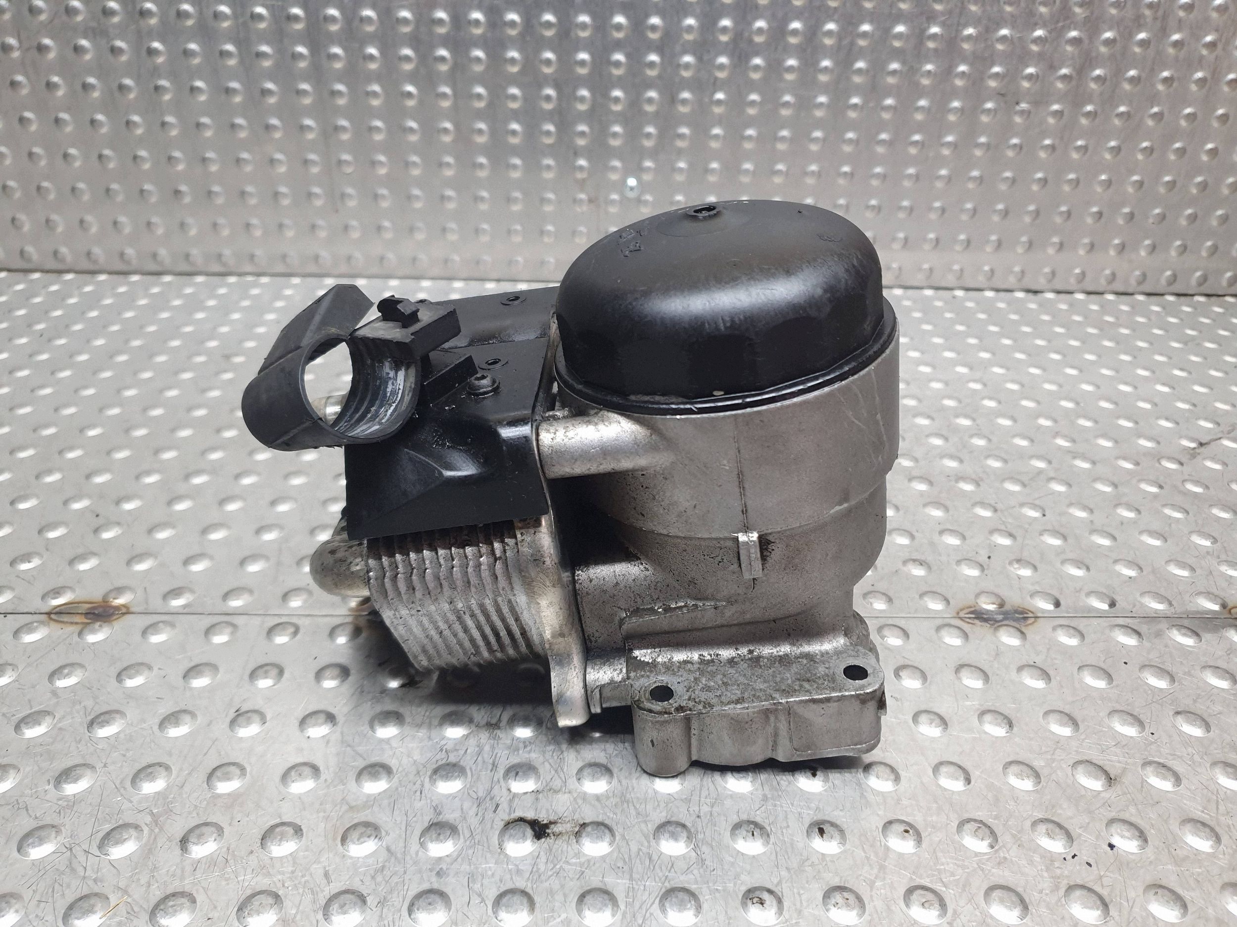 oil filter holder 7505203 BMW E53 E60 E61 E46 E39 2.2 2.5 3.0 M54 M52