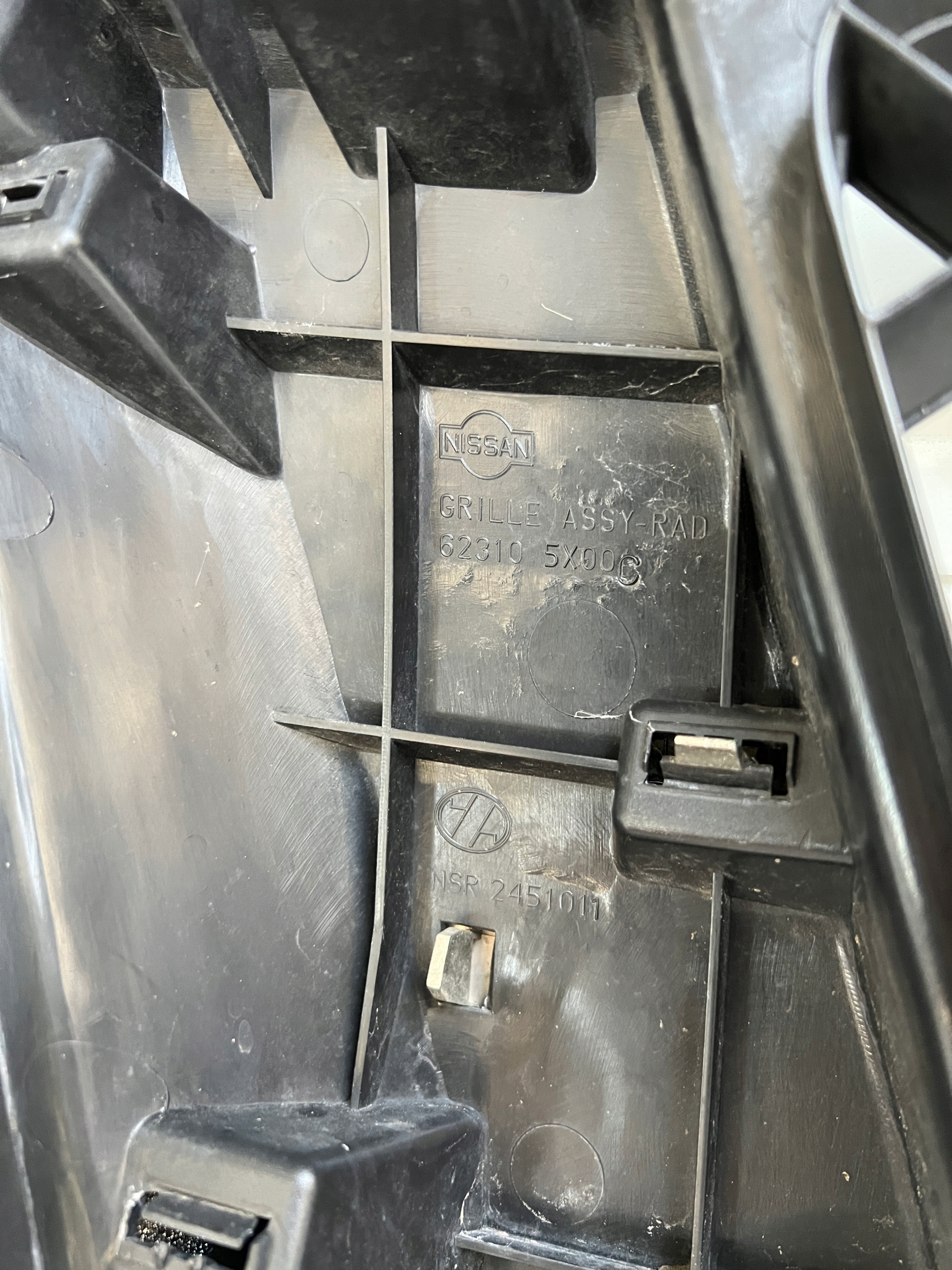 Nissan Navara D40 Kühlergrill FRONTGRILL Kühlergitter 623105X00C - Thumbnail 12