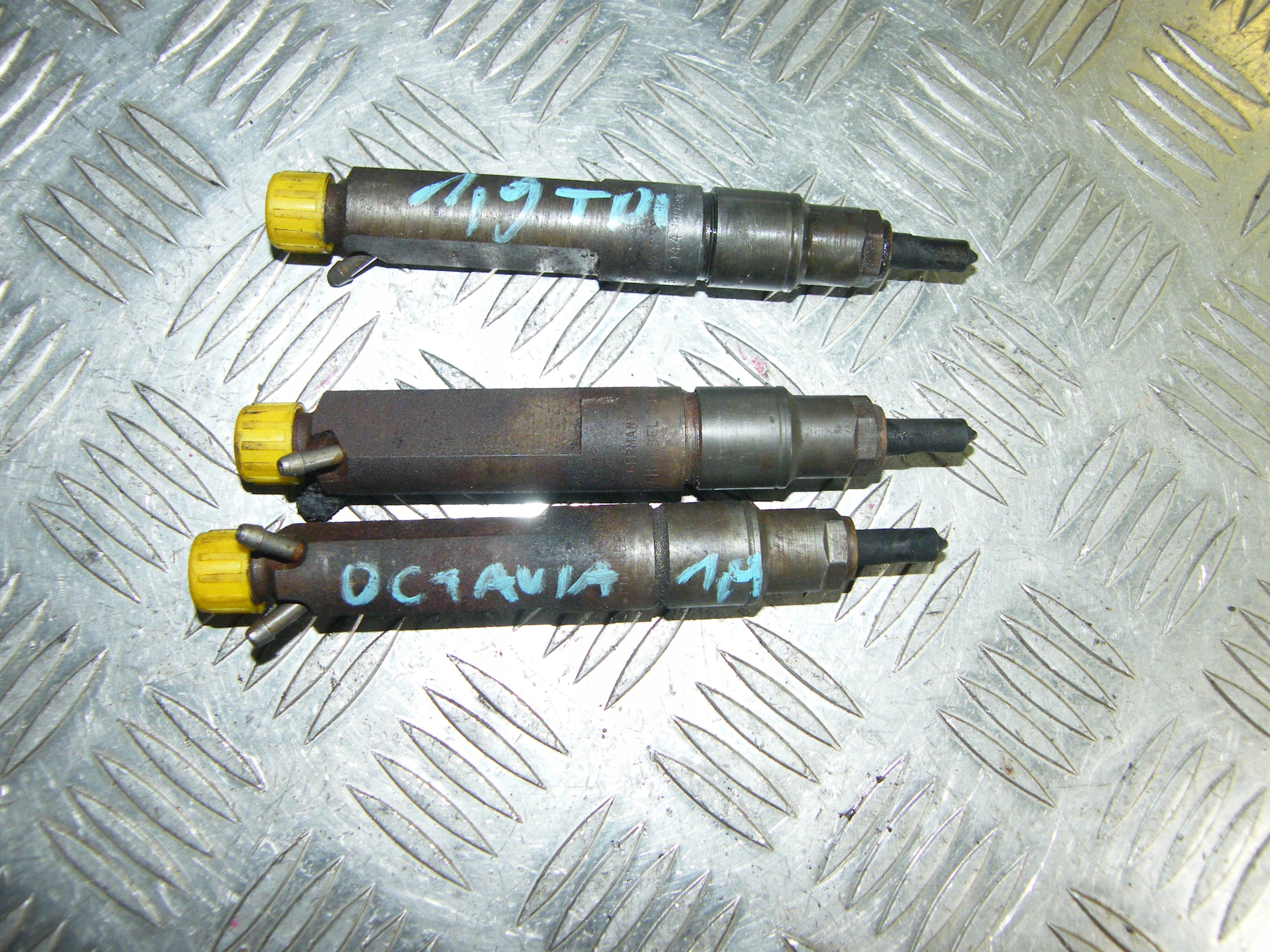 WTRYSK 1.9TDI GOLF IV POLO OCTAVIA I PASSAT B5