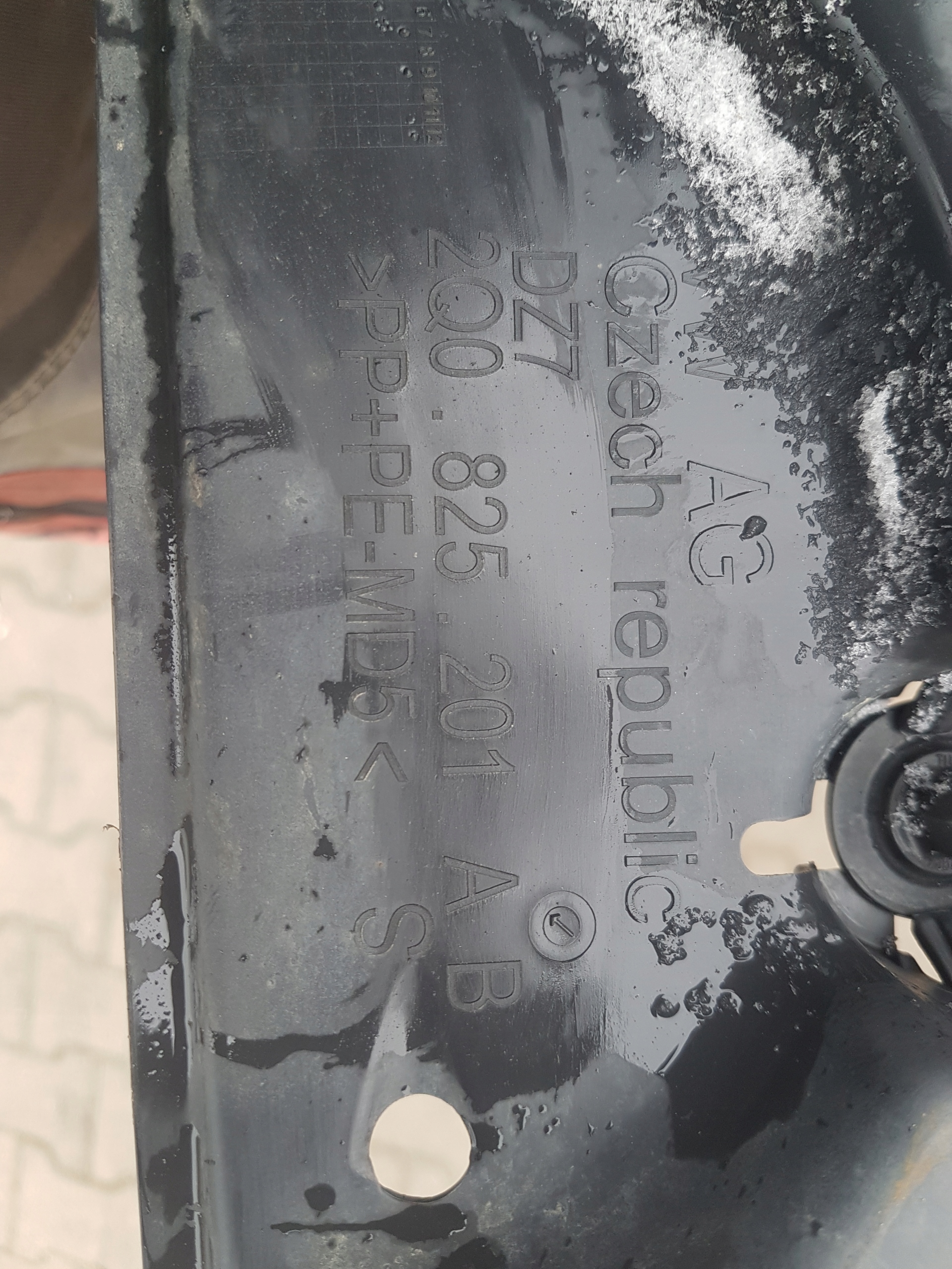 SKODA SCALA cover cover chassis right left