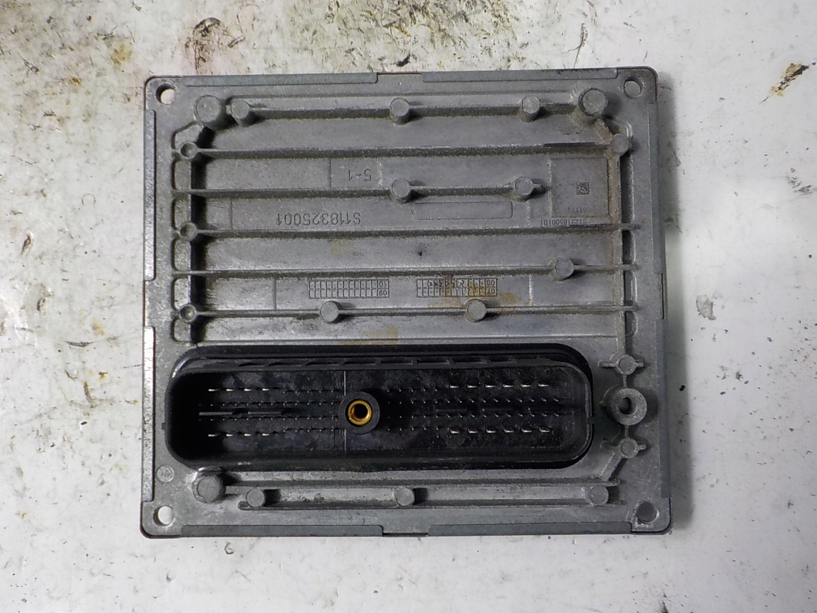 VOLVO computer control unit 5N51-12A650-AA S122185001D B1.2