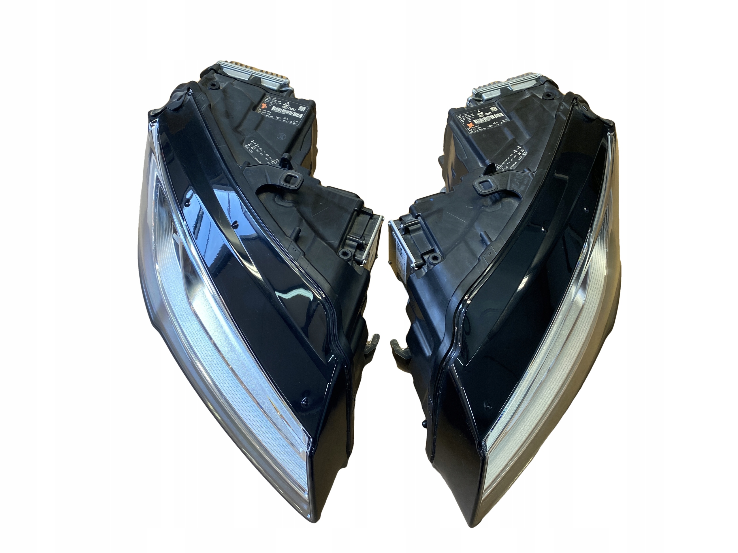 AUDI A8 4H D4 LIFT lights front MATRIX 4H0941035 4H0941036