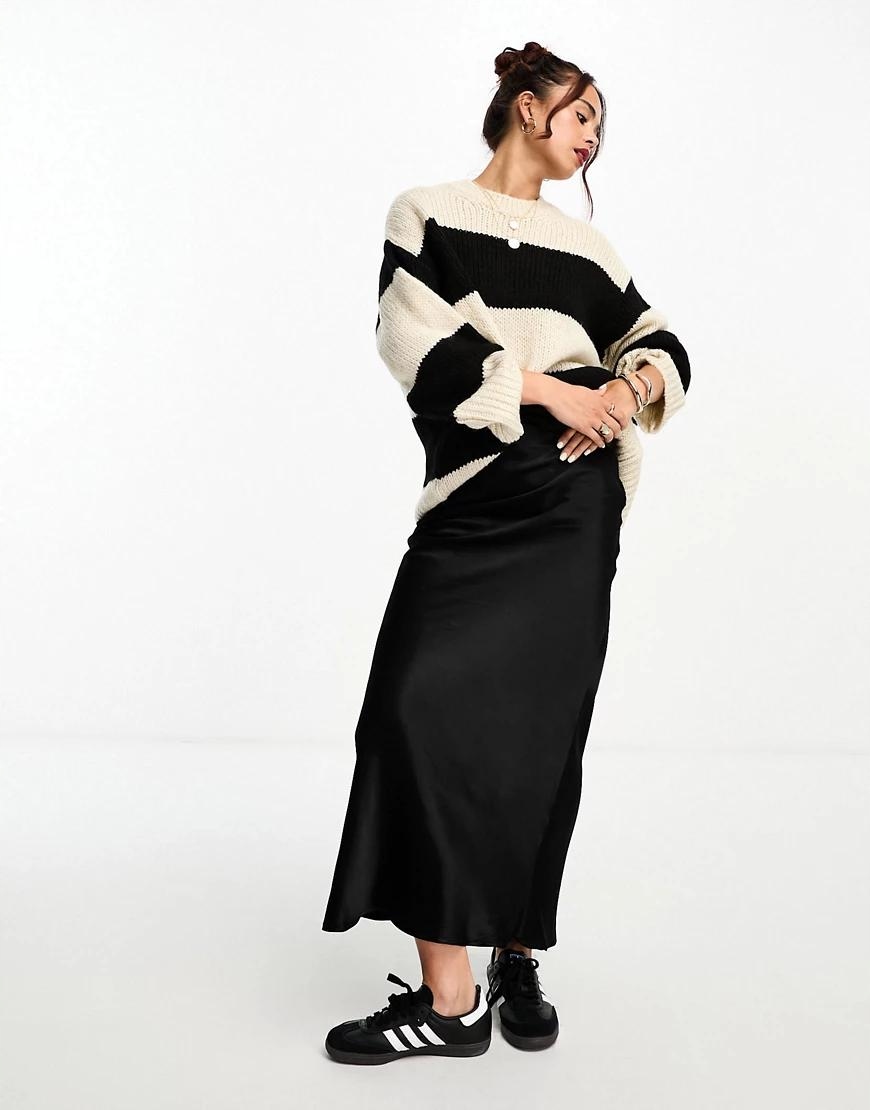 GRUBY PLECIONY SWETER PASKI AKRYL HZ7 NG7__M Materiał dominujący akryl