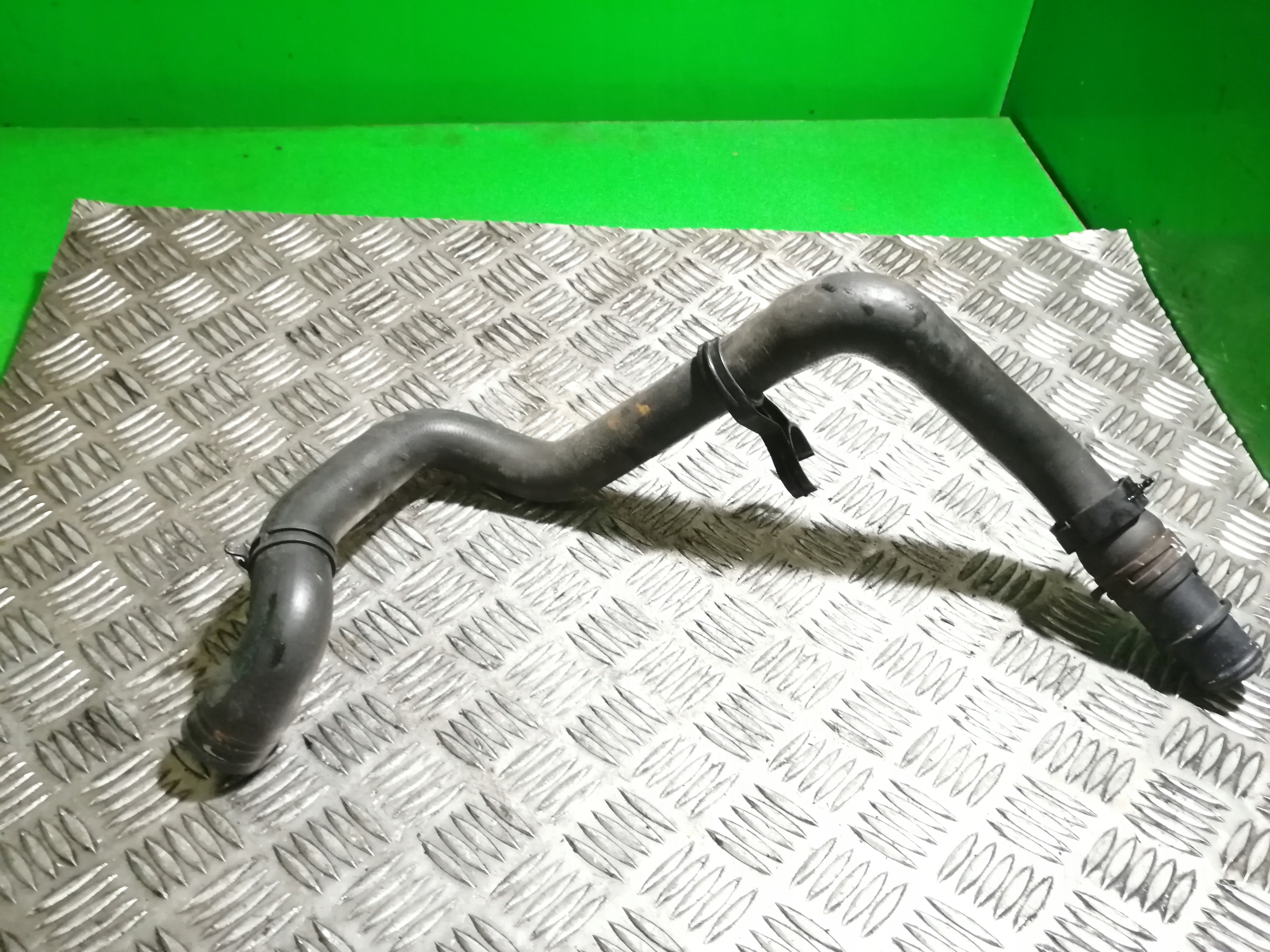 шланг воды труба 1.4 N12B14AA MINI COOPER R56 peugeot