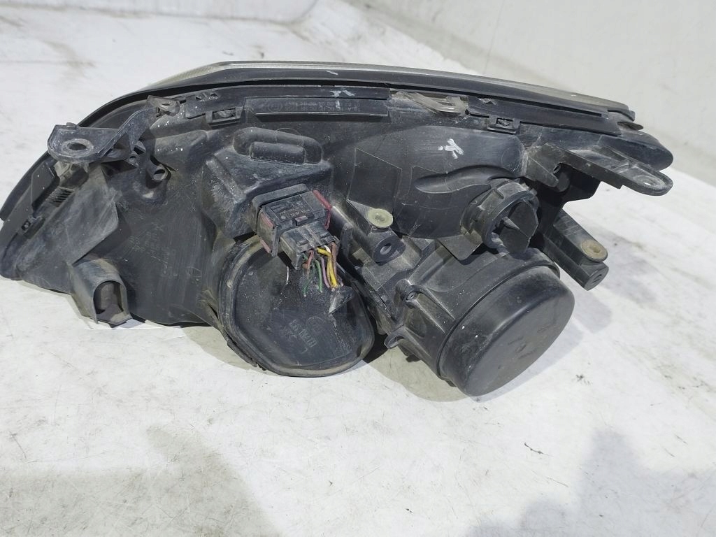 Opel Vectra C light right front front xenon
