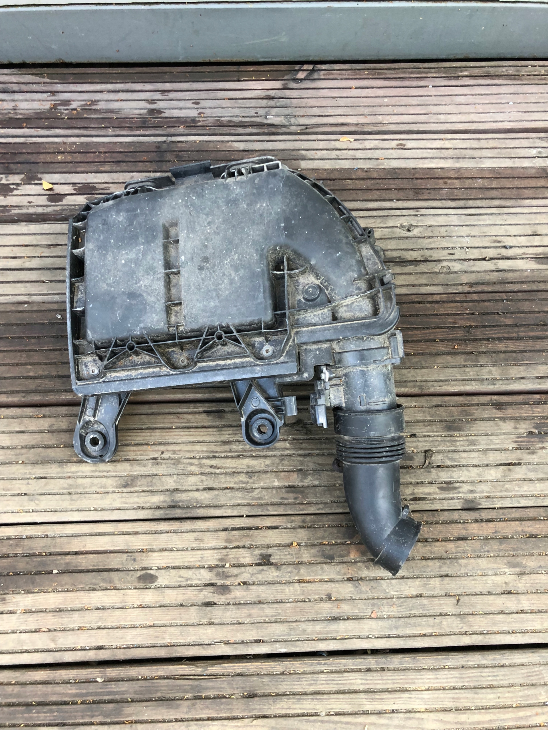 Gehäuse filter luft PEUGEOT 508 9673061080