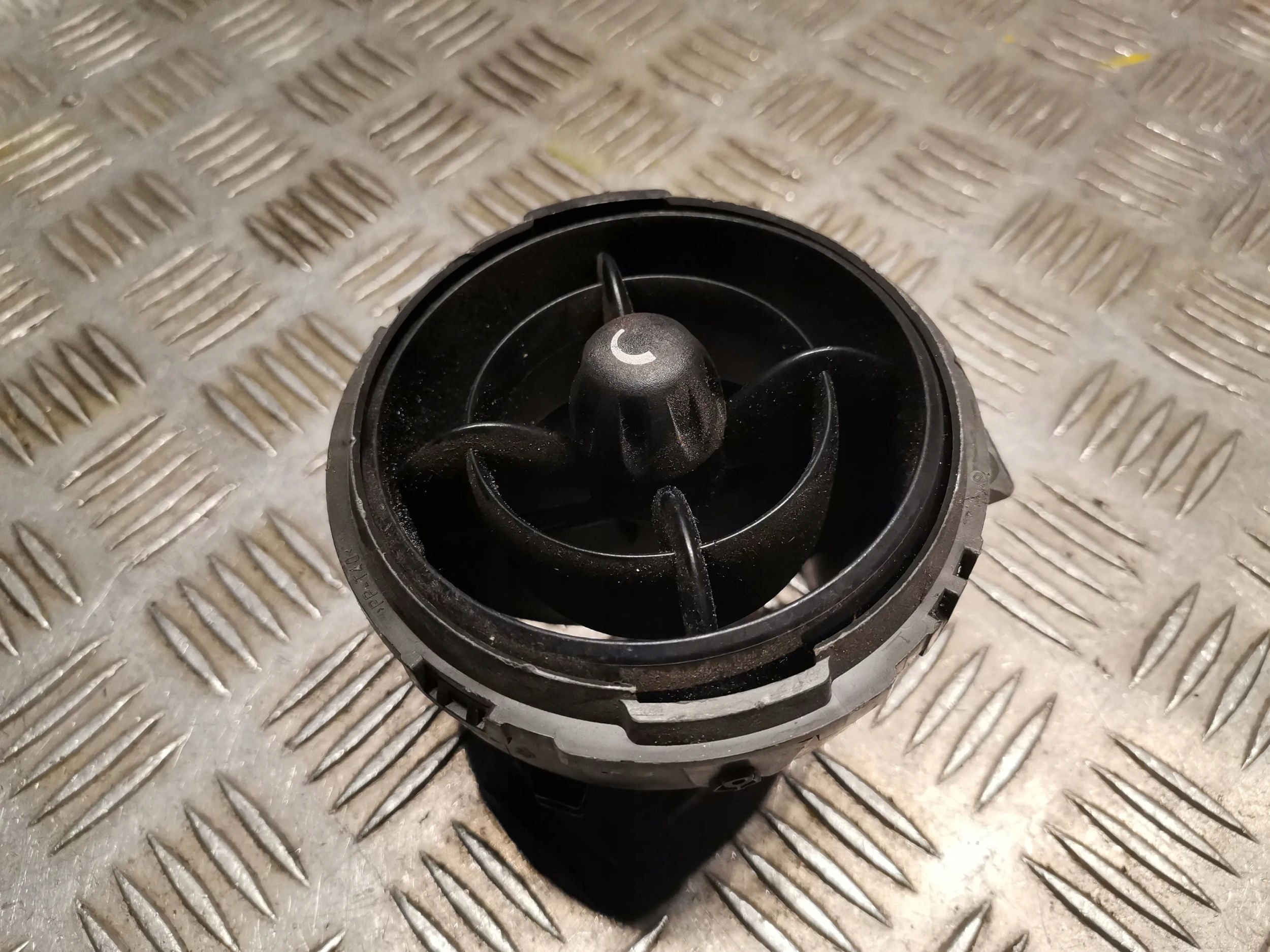 MINI ONE - COOPER Купе R56 сопла / решетки потока воздуха