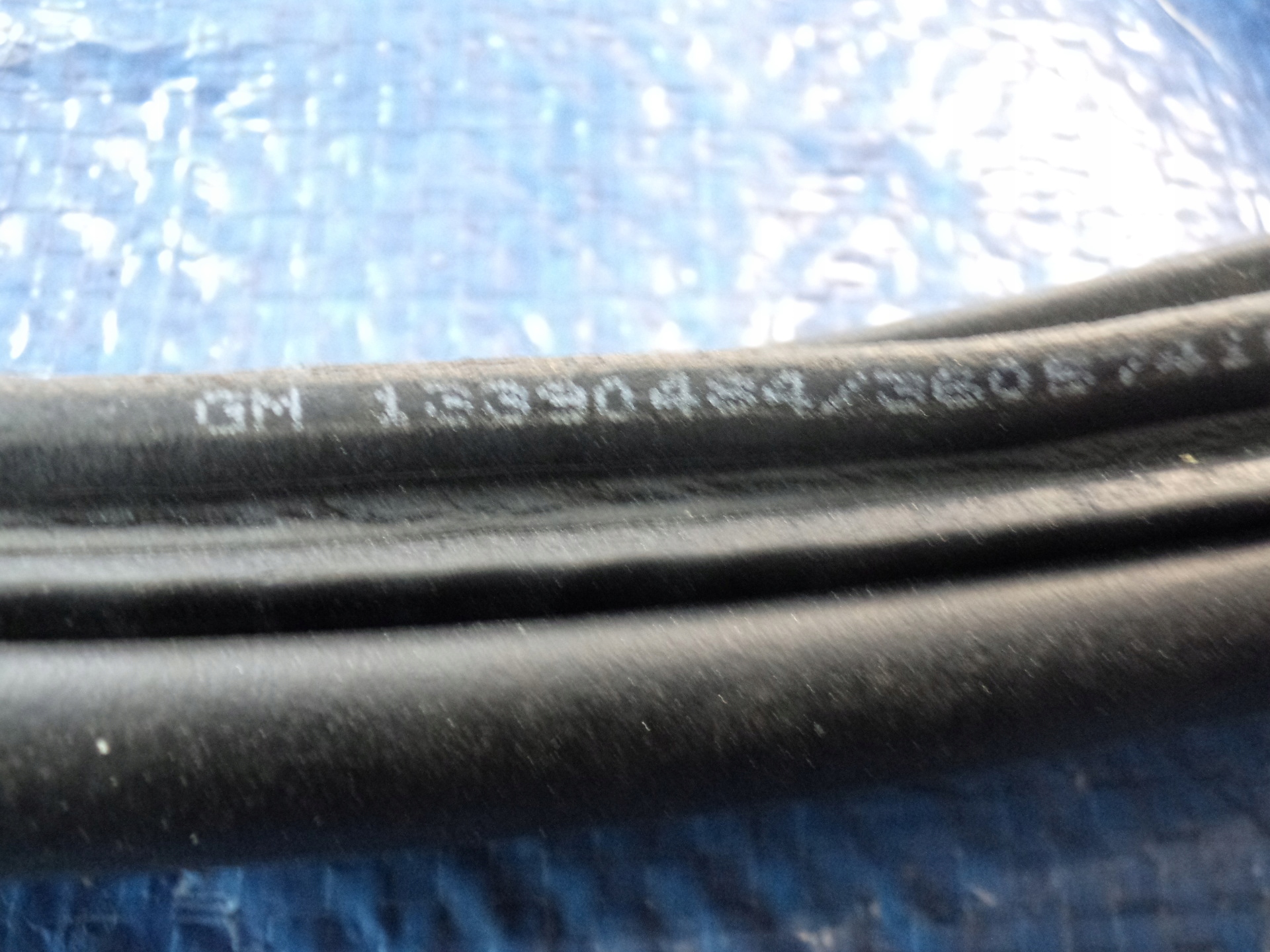 OPEL-CZĘŚCI Zafira C Uszczelka klapy bagażnika tył Numer katalogowy części GM 13390484