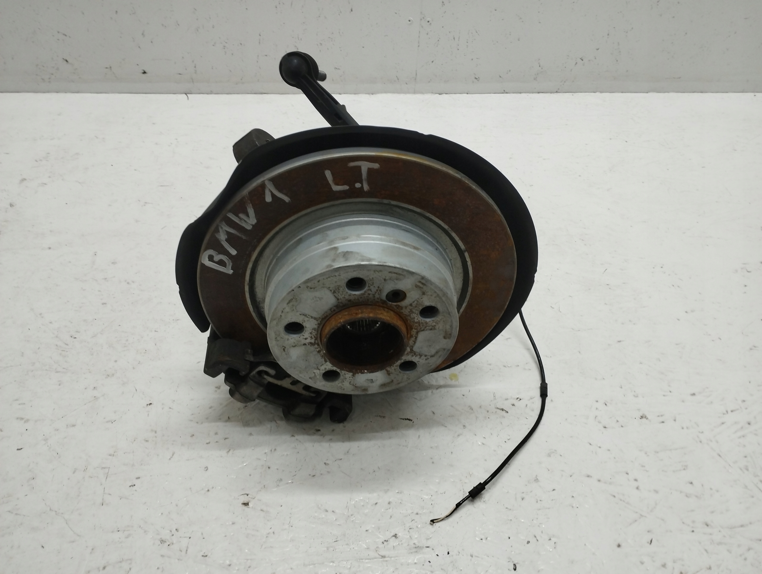 BMW F20 F21 ступица ступицы левый задний