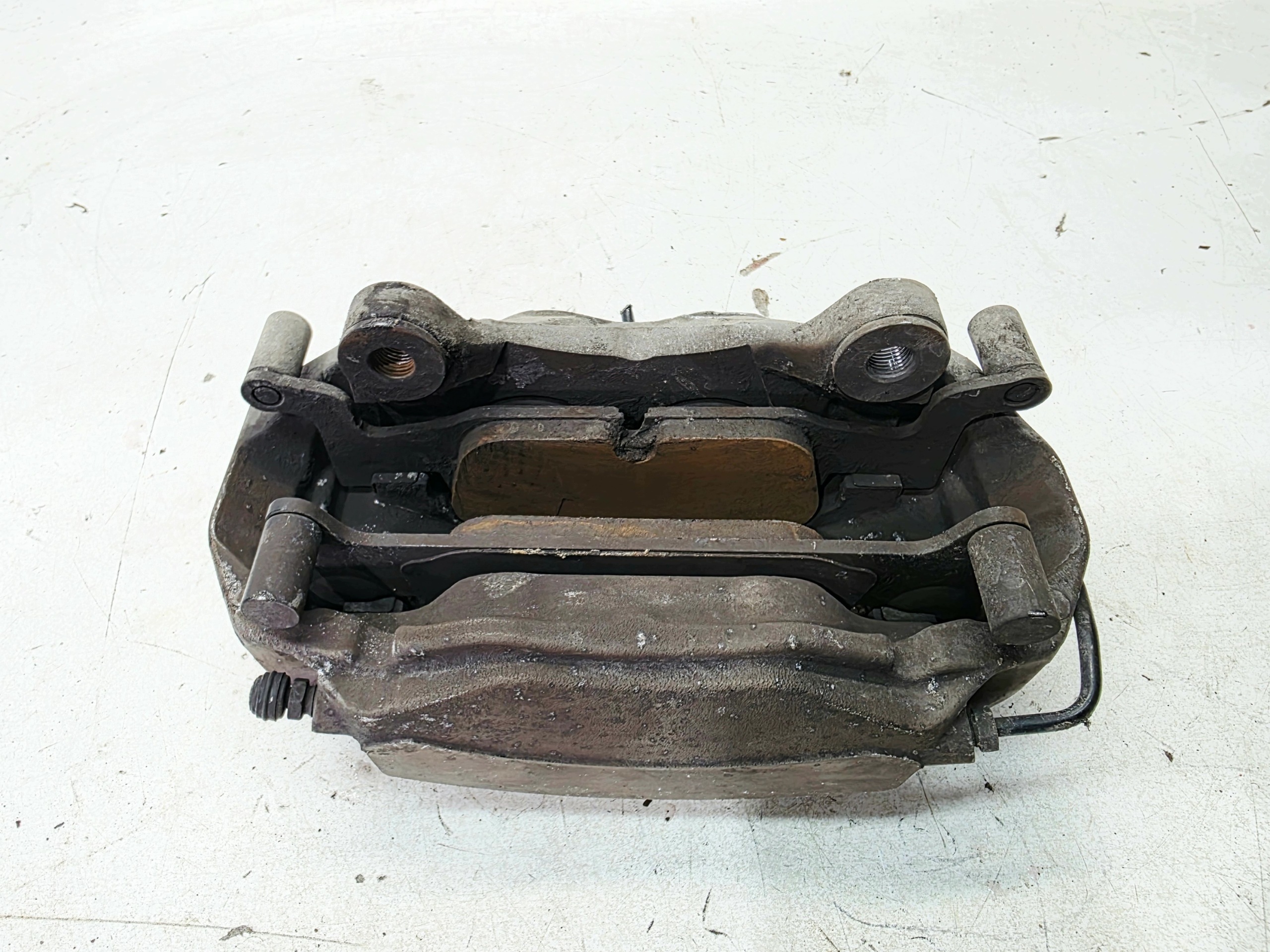 caliper brake right front AUDI A4 B9 A5 8W 8W06DF 972