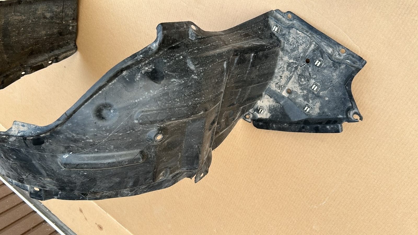 mudguard right right front front TOYOTA CHR C-HR 23- LIFT