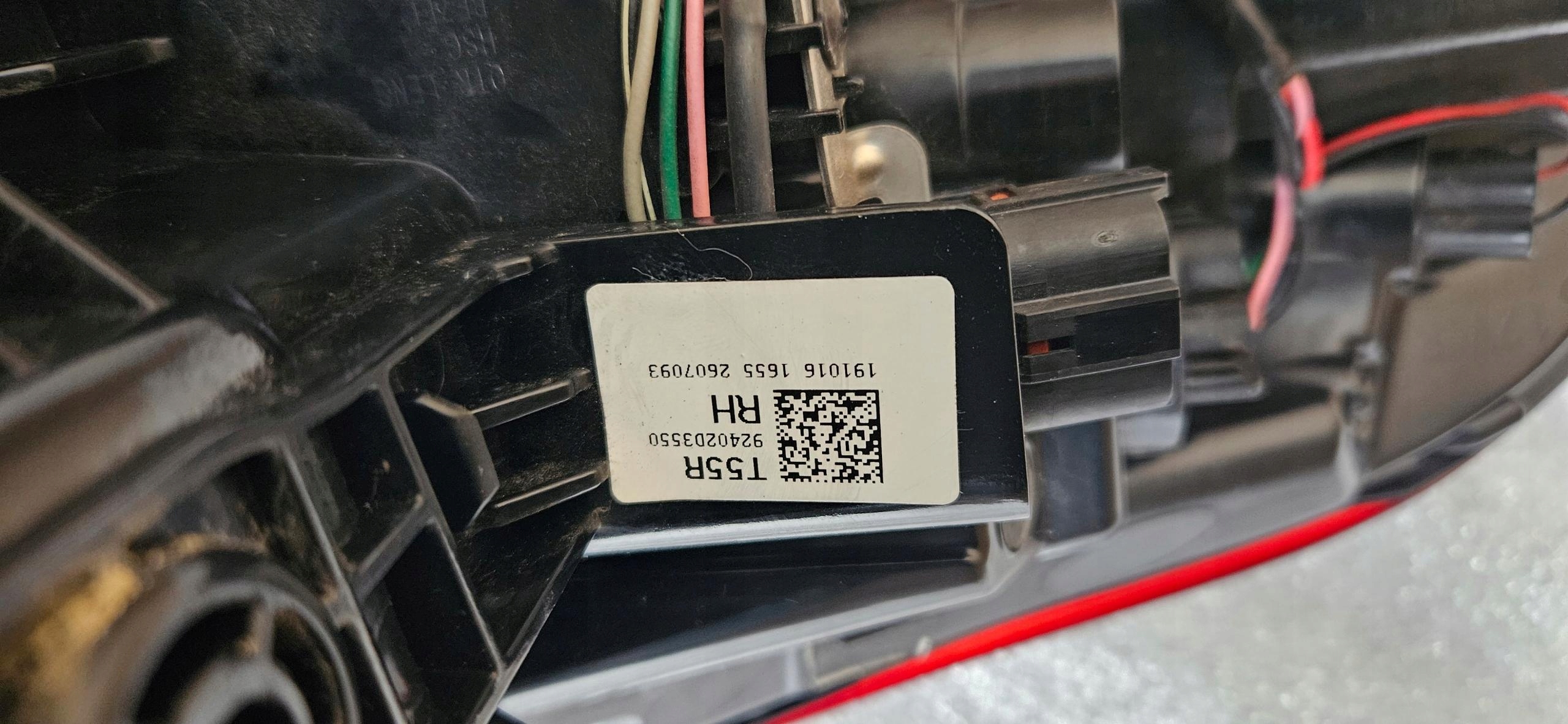 LAMPA TYLNA LEWA PRAWA TYL KPL HYUNDAI TUCSON 2020 ROK USA IDEALNE Producent części Hyundai OE