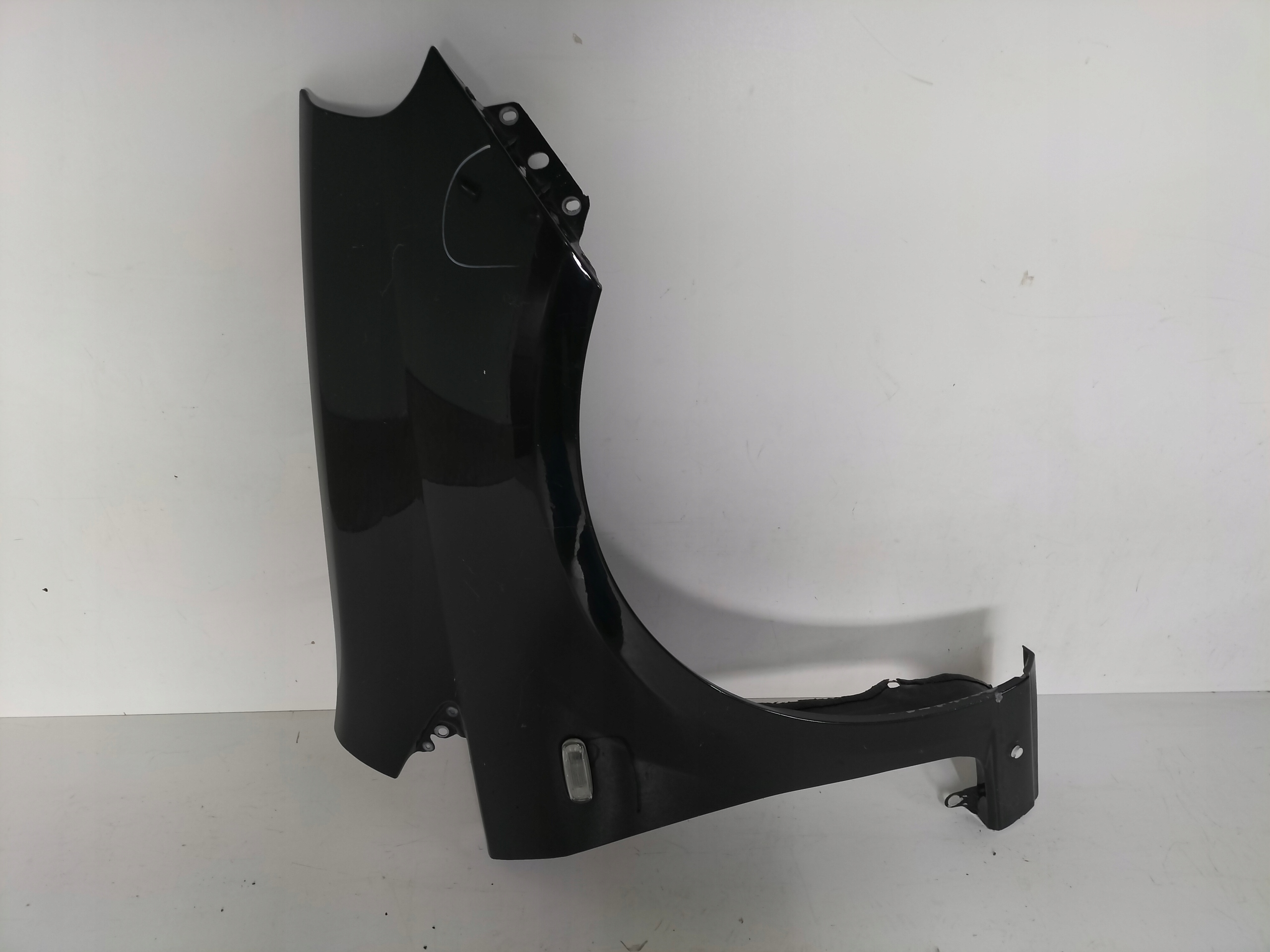 fender front front right FIAT GRANDE PUNTO 05- EVO 09