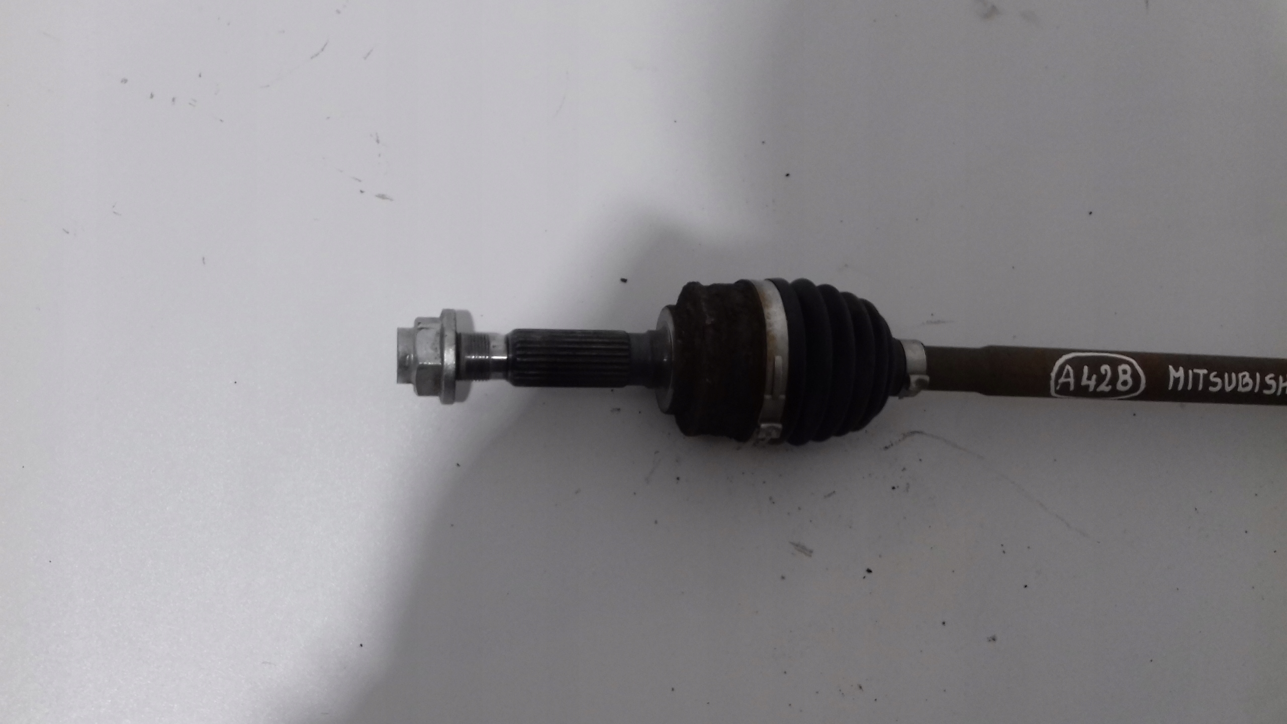 MITSUBISHI OUTLANDER III semi-axis left rear 2.0