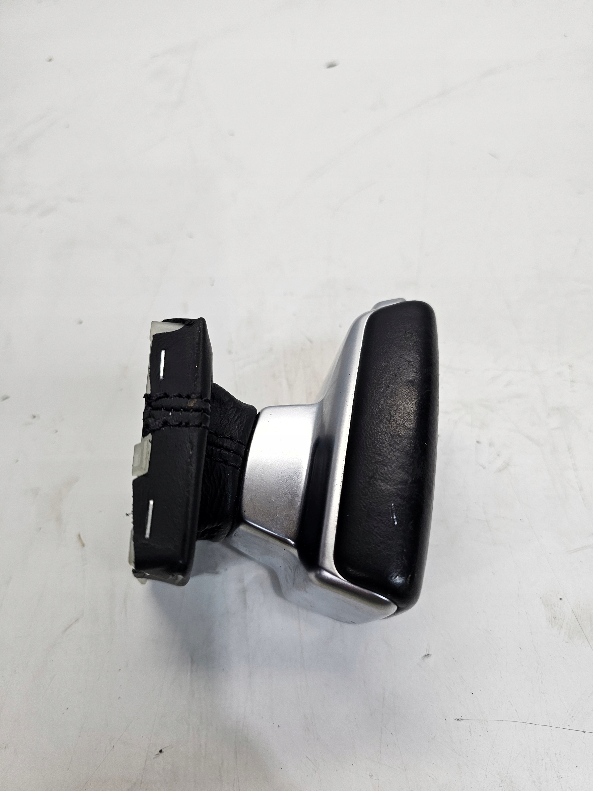 LEVA CAMBIO AUDI A4 B9 A5 8W 8W2713140D IBR