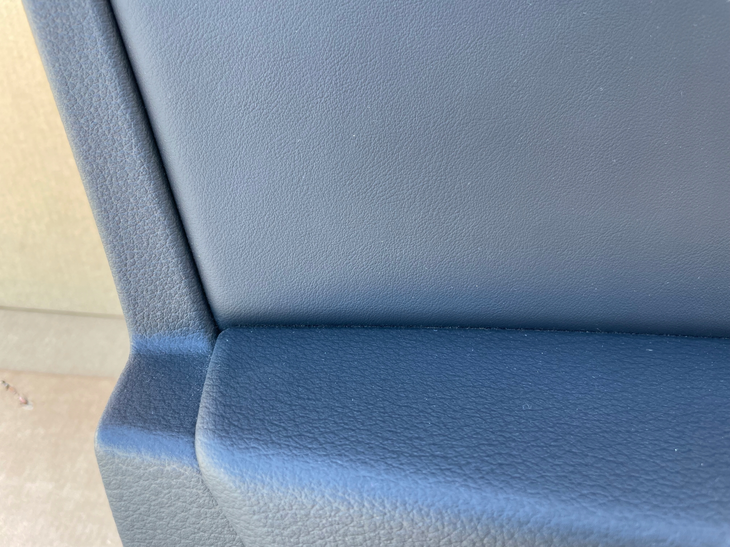side AUDI A6 C8 sedan KOMBI leather LED as new KOMPLET