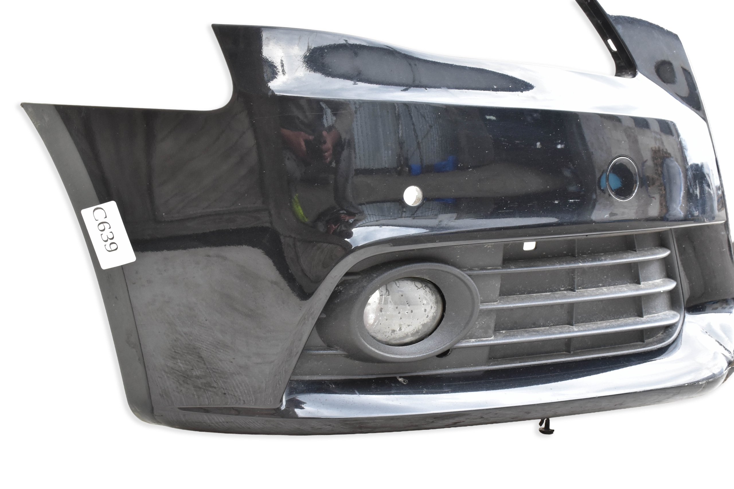 bumper front sensor PDC AUDI A4 B8 2007-2011 Kod lakieru: LZ9Y