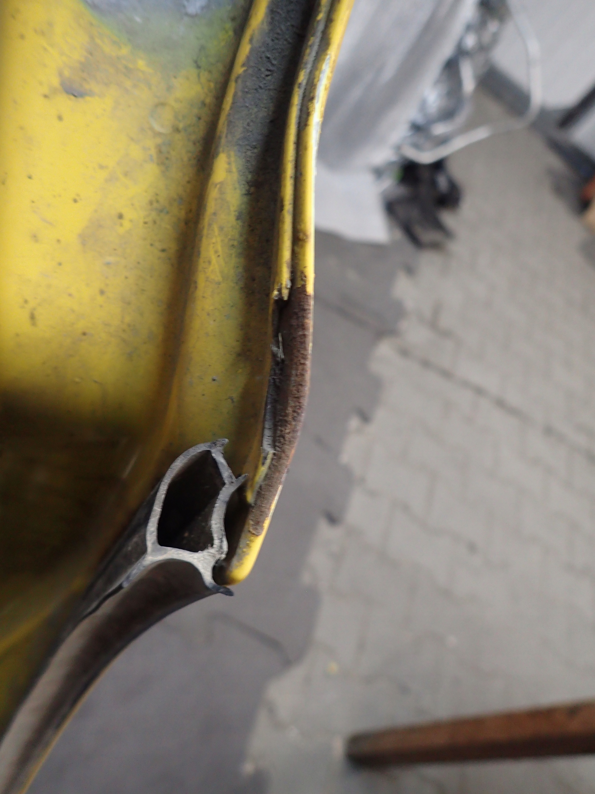 dveře předek levé VW T5