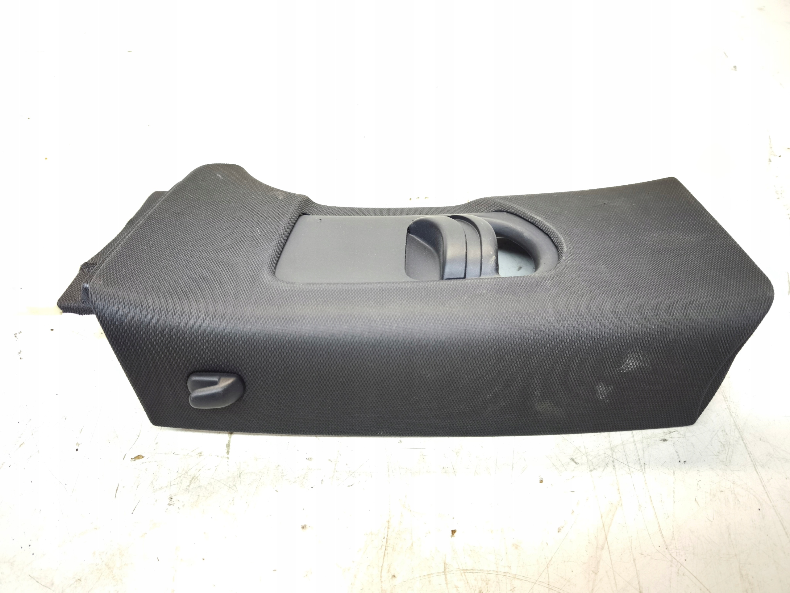 cover SLUPKA B left black S LINE AUDI A3 8V 8V3867243