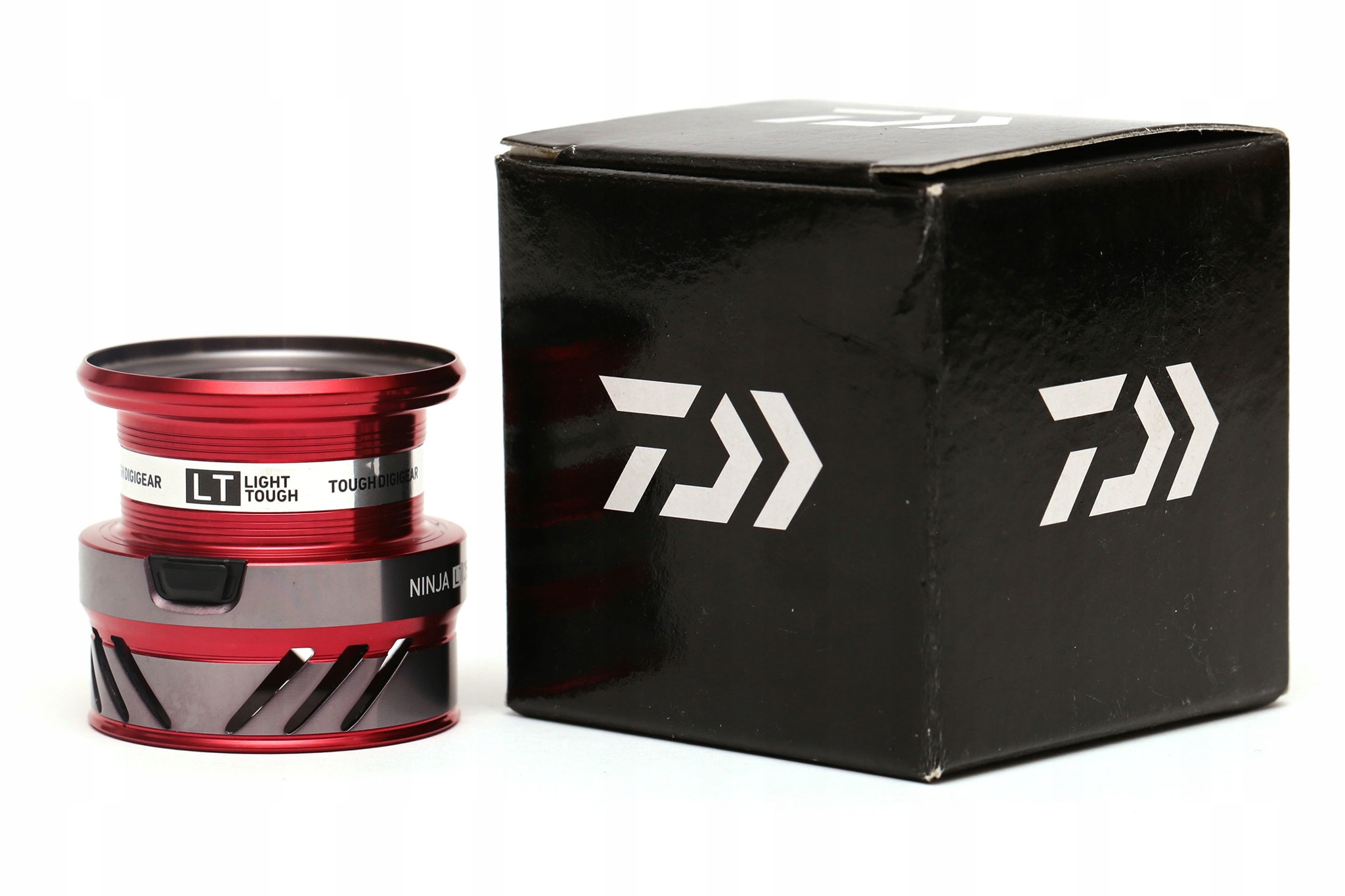 Kołowrotek Daiwa 2000 - Kołowrotki wędkarskie z przednim