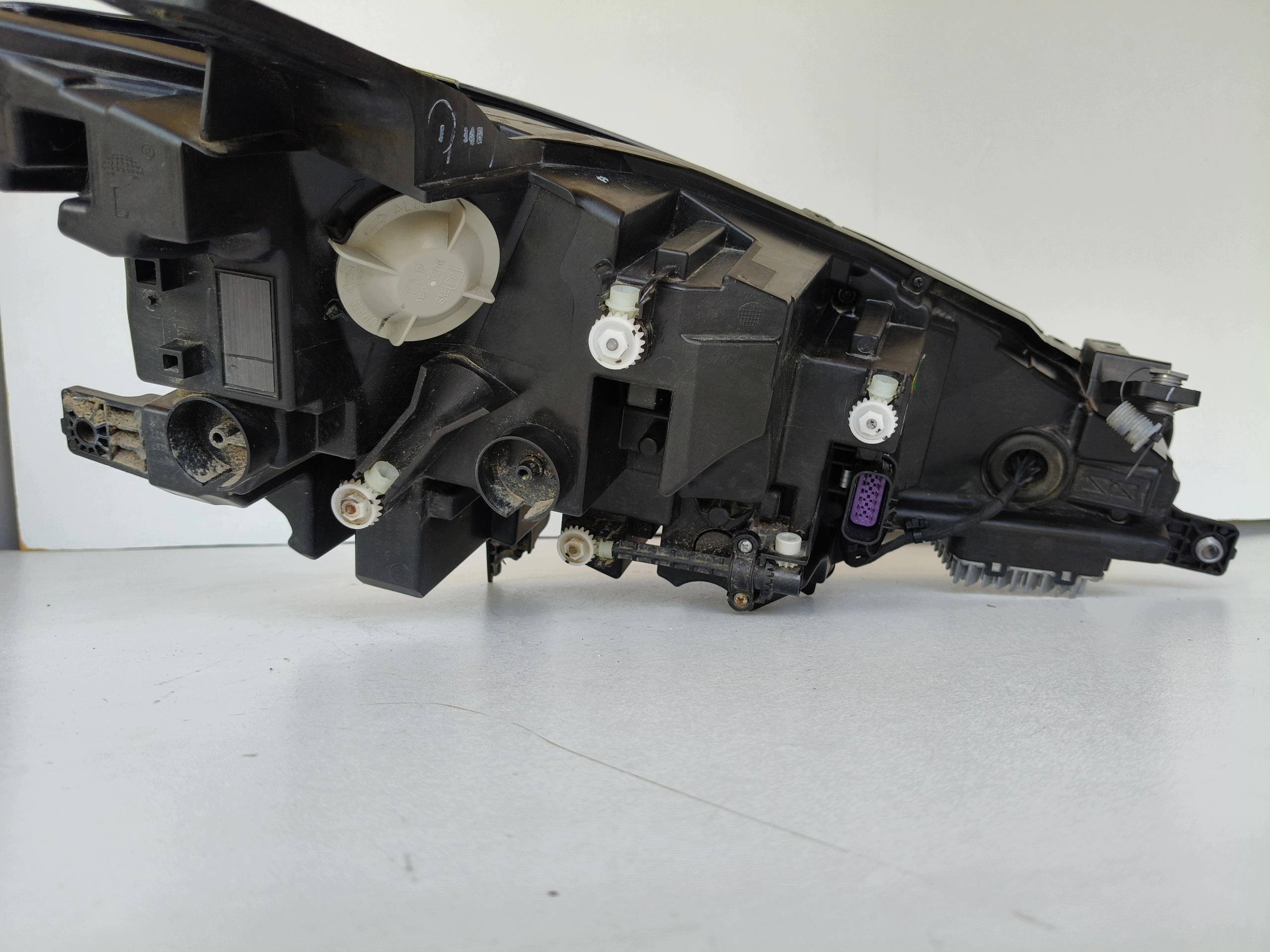 feu gauche REFLEKTOR MG 4 MG4 22- FULL LED