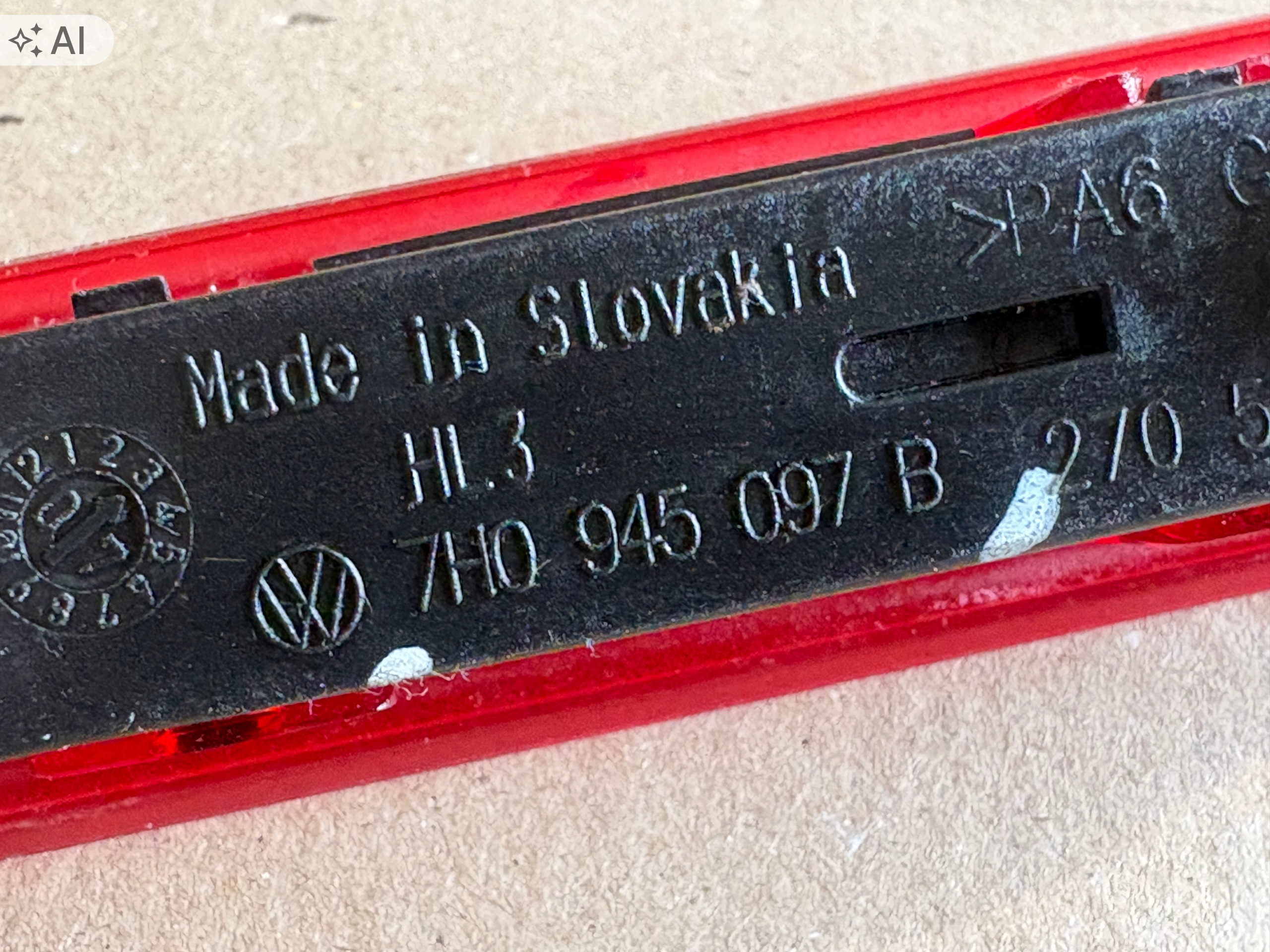 VW T5 TRZECIE light STOP 7H0945097B