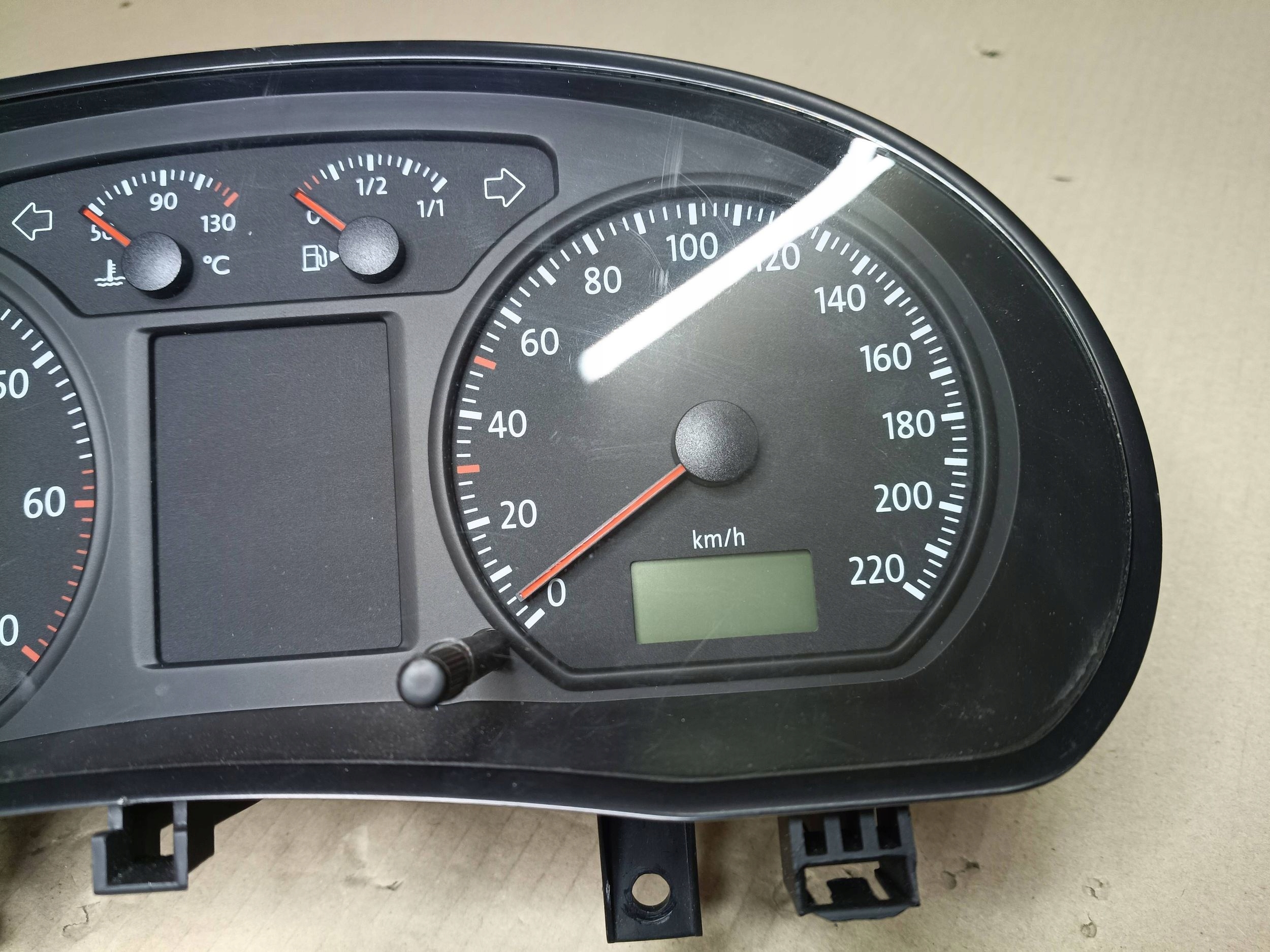 dials dials Volkswagen Polo 2009 6Q0920823TX