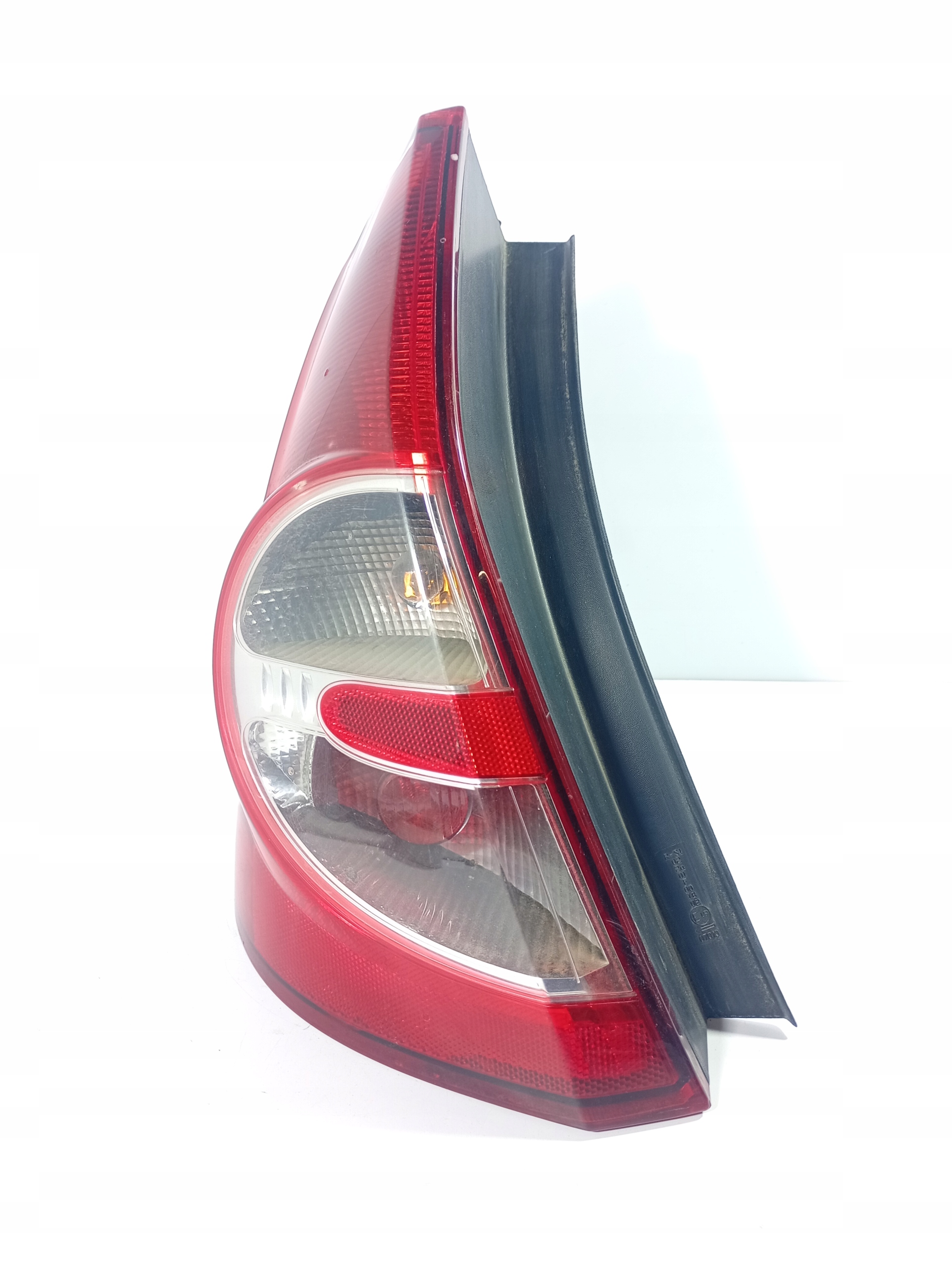light left rear rear part OE 8200734825 Dacia Sandero II 08-12