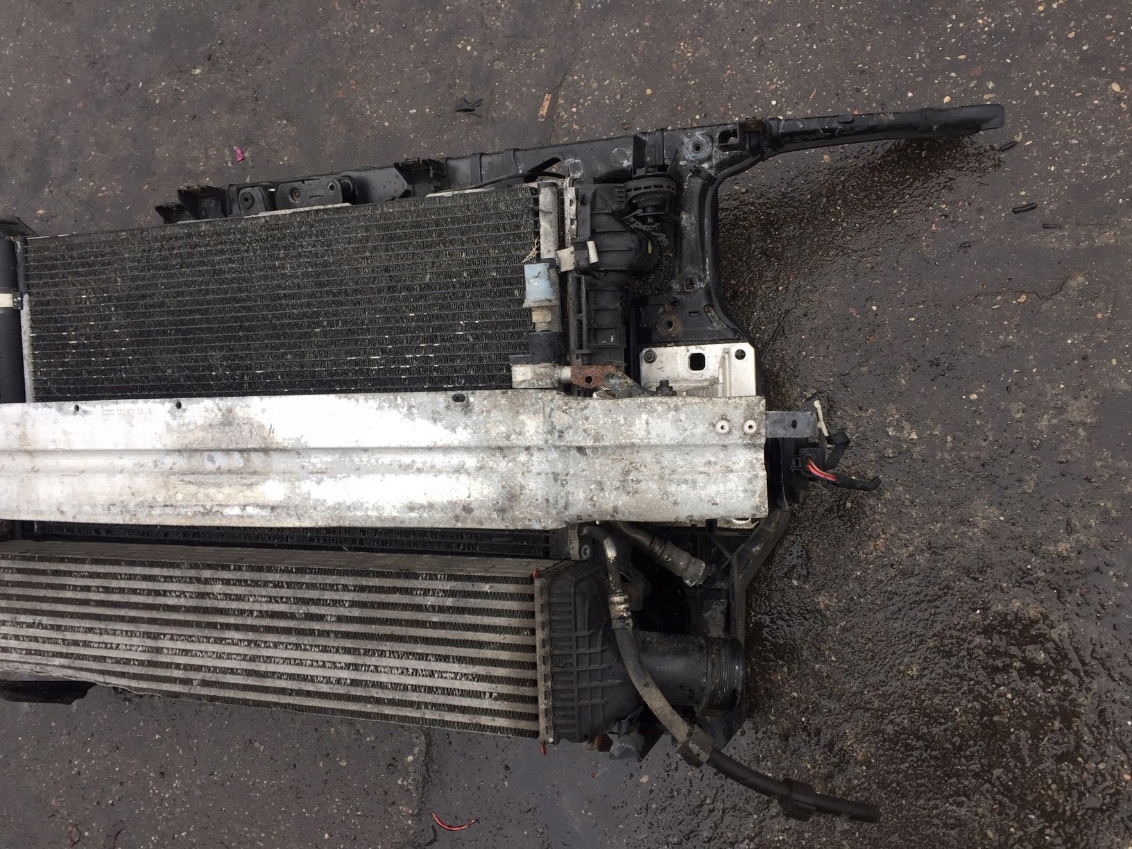 AUDI A5 8T 3.0 TDI support panel for radiators pillar MANUAL