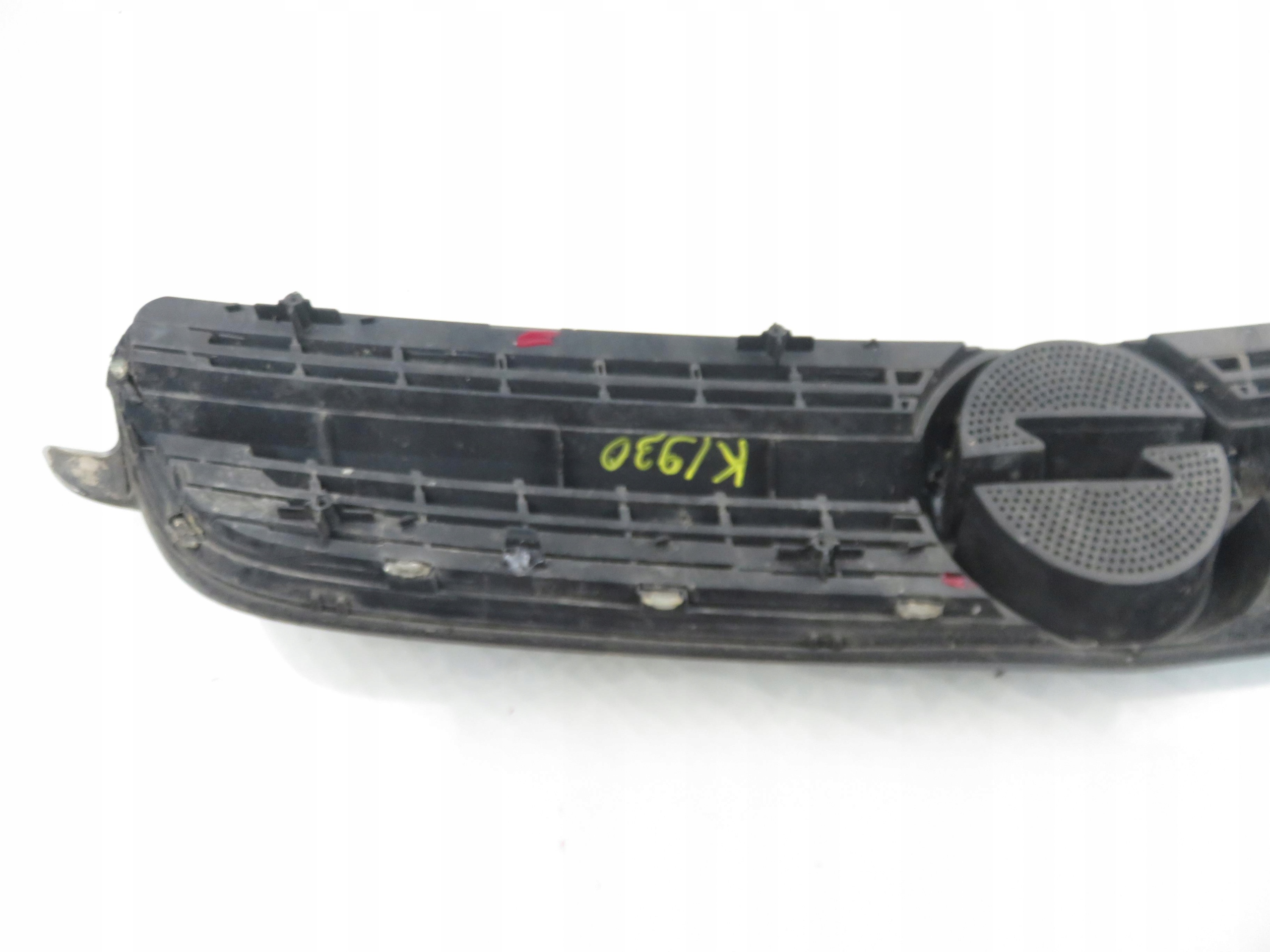 opel oe 13103966 решетка радиатора