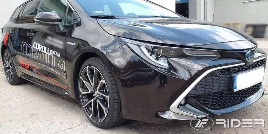 Toyota Corolla Ts XII 2019 – bočné lišty