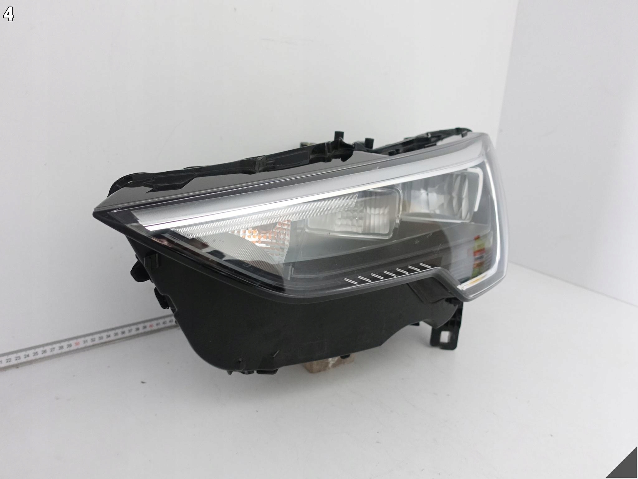 AUDI Q3 SQ3 II 2 F3 83A 18-25 light ZWYKLA FULL LED left front EU + module