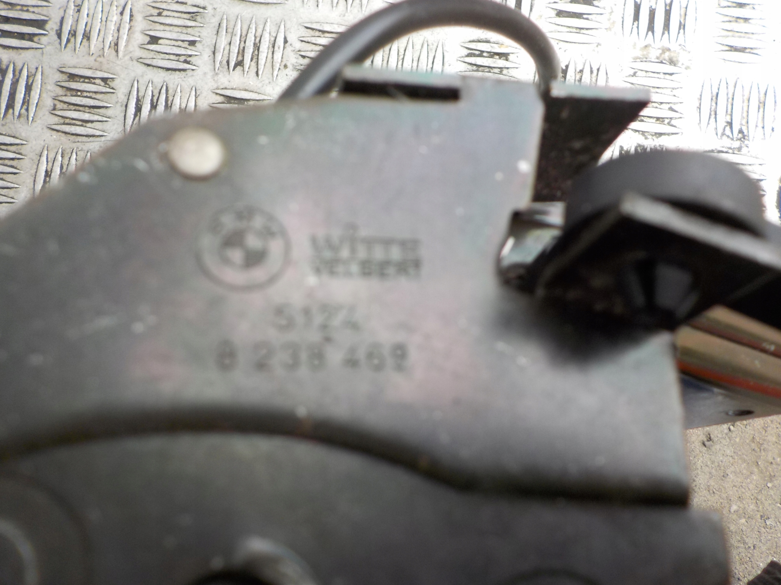 BMW E39 lock windows W KLAPIE 8238469