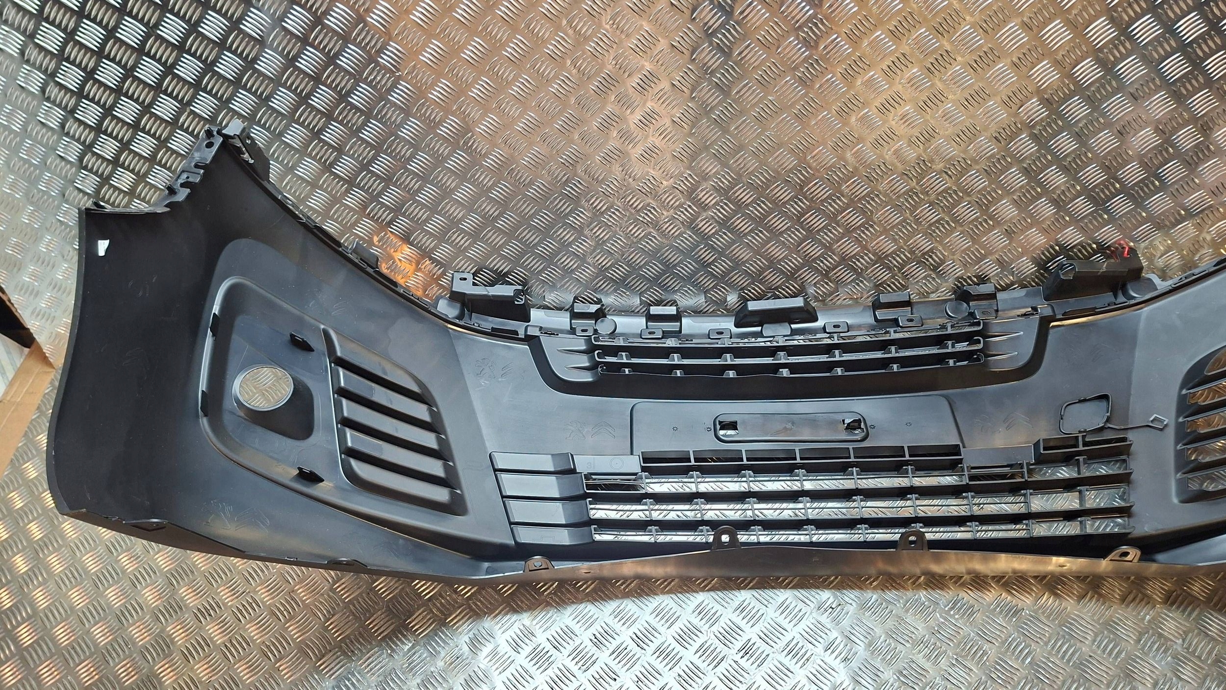 bumper front 9808639977 CITROEN JUMPY III EXPERT III 2016
