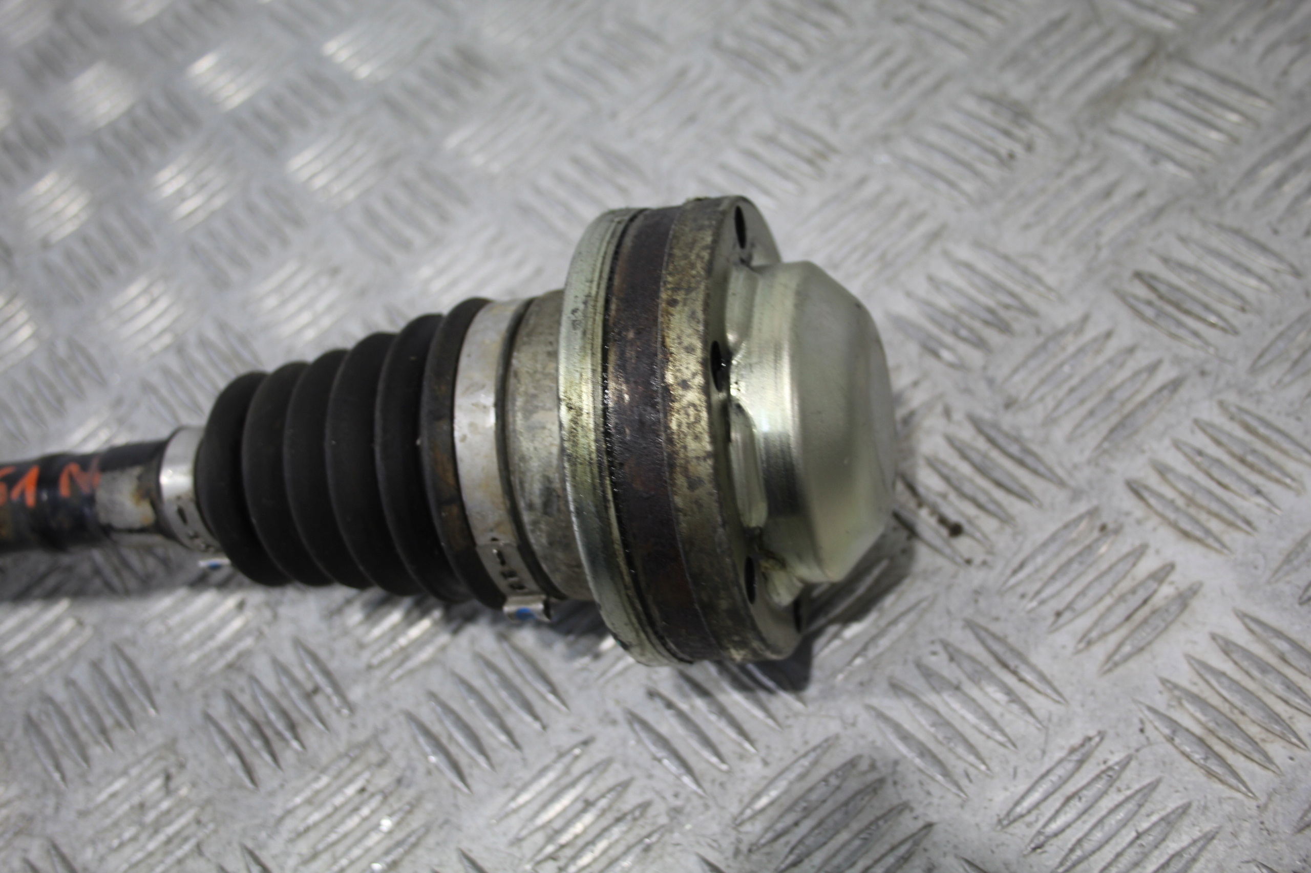 semi-axis left front VW SHARAN II 7N0 7N 7N0407761N