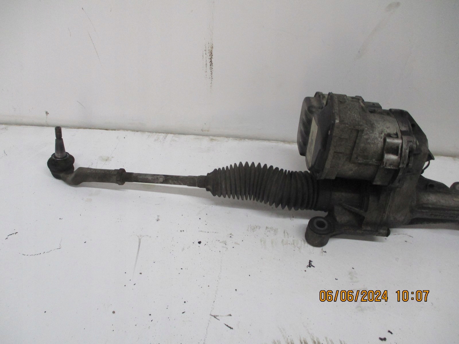 BOÎTER DIRECTION VOLVO V40 II 1,6D 14R 31406159