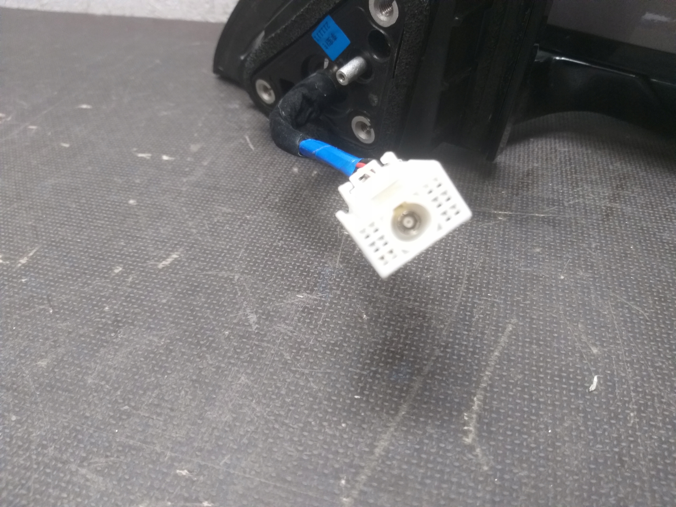 MIRROR RIGHT HYUNDAI IONIQ V 5 10PIN