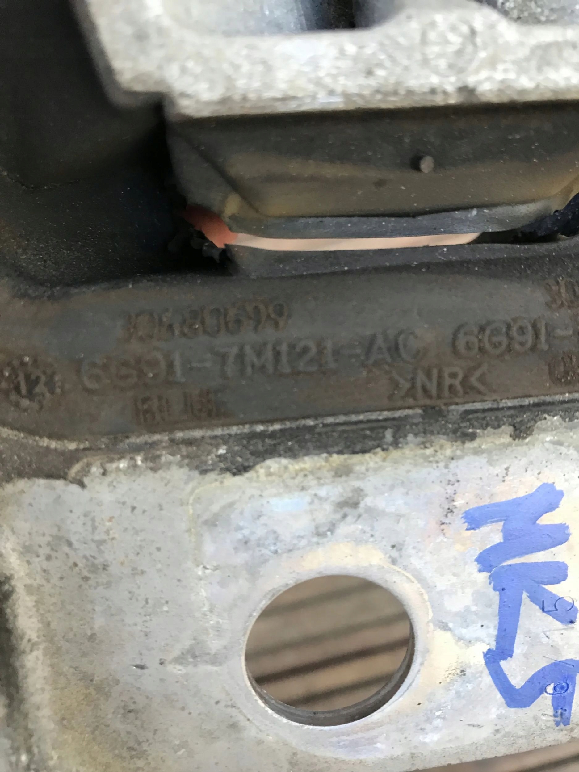 gearbox mount FORD MONDEO MK5 6G91-7M121-AC