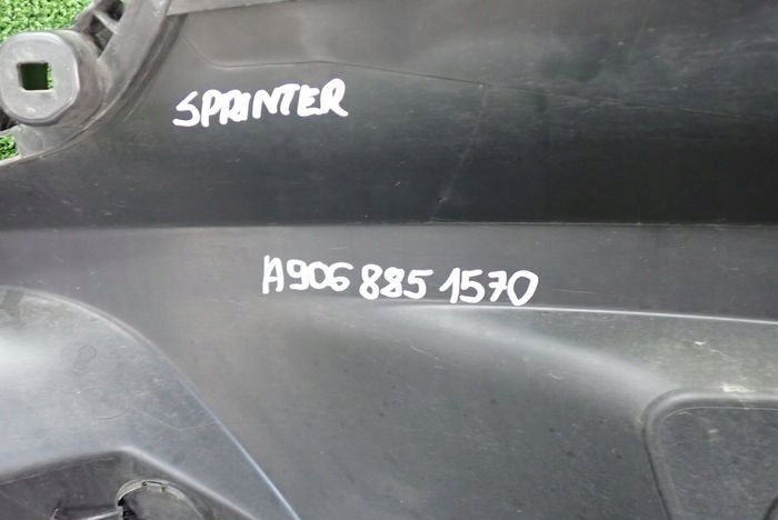 MERCEDES SPRINTER 906 W906 Frontstoßstange vorne