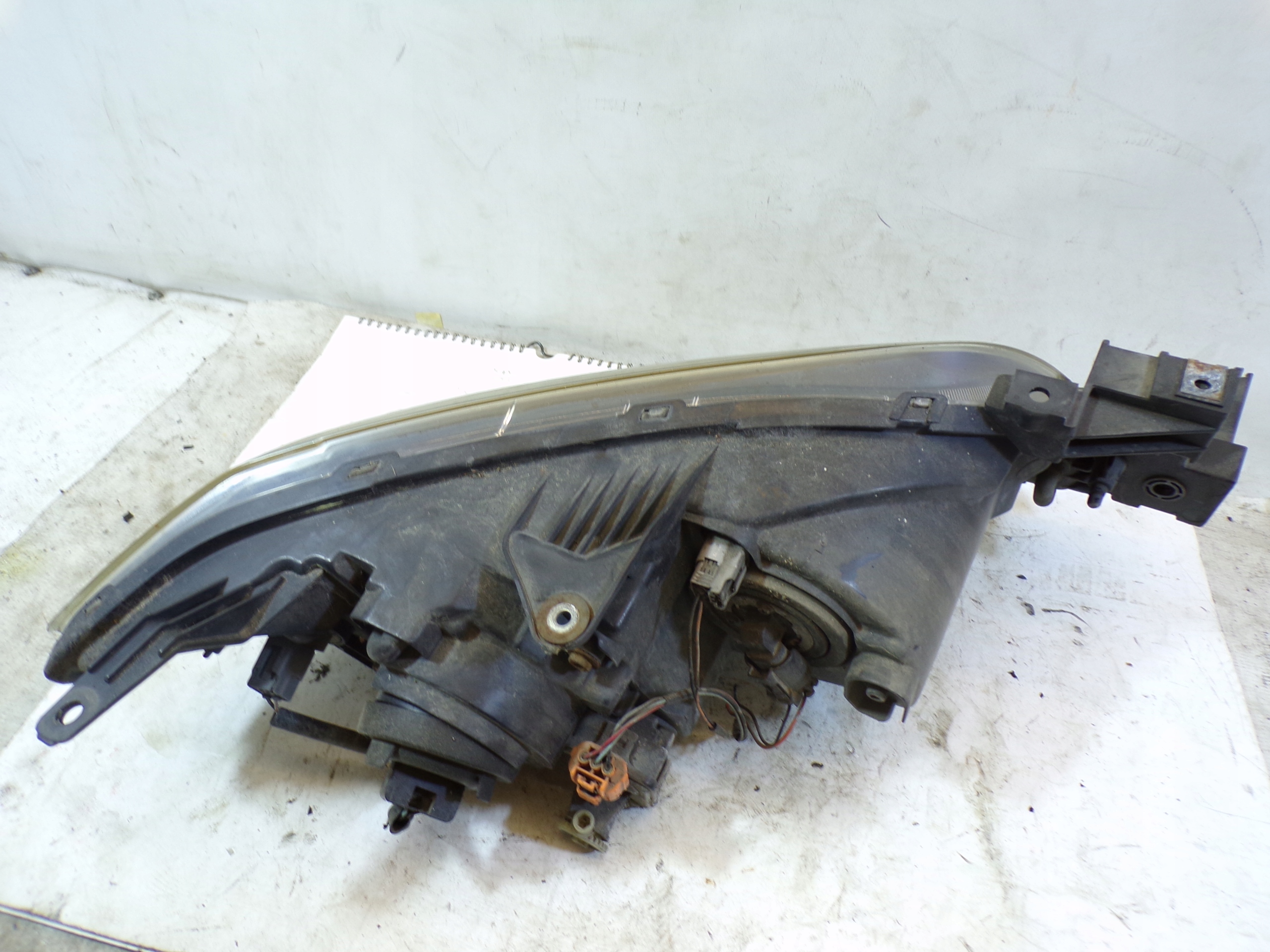 light left front front MAZDA 3 BK HB (4)