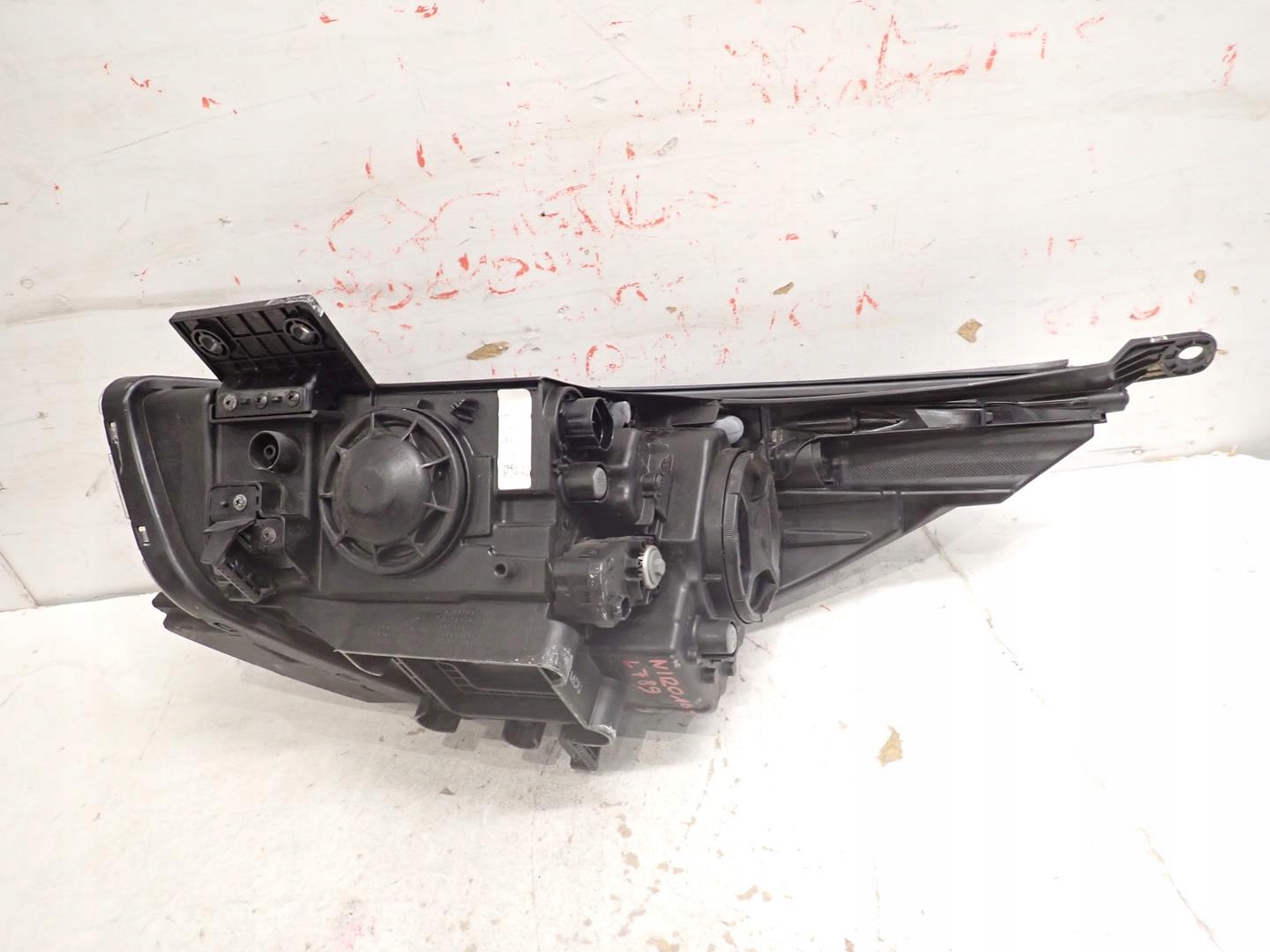 light front front right KIA NIRO 2016- 92102-G5