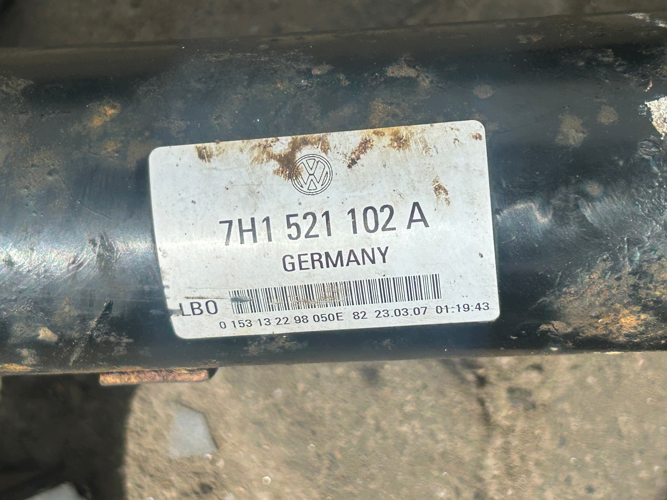 VW T5 2,5 TDI SYNCRO 4X4 cardan 7H0521102A