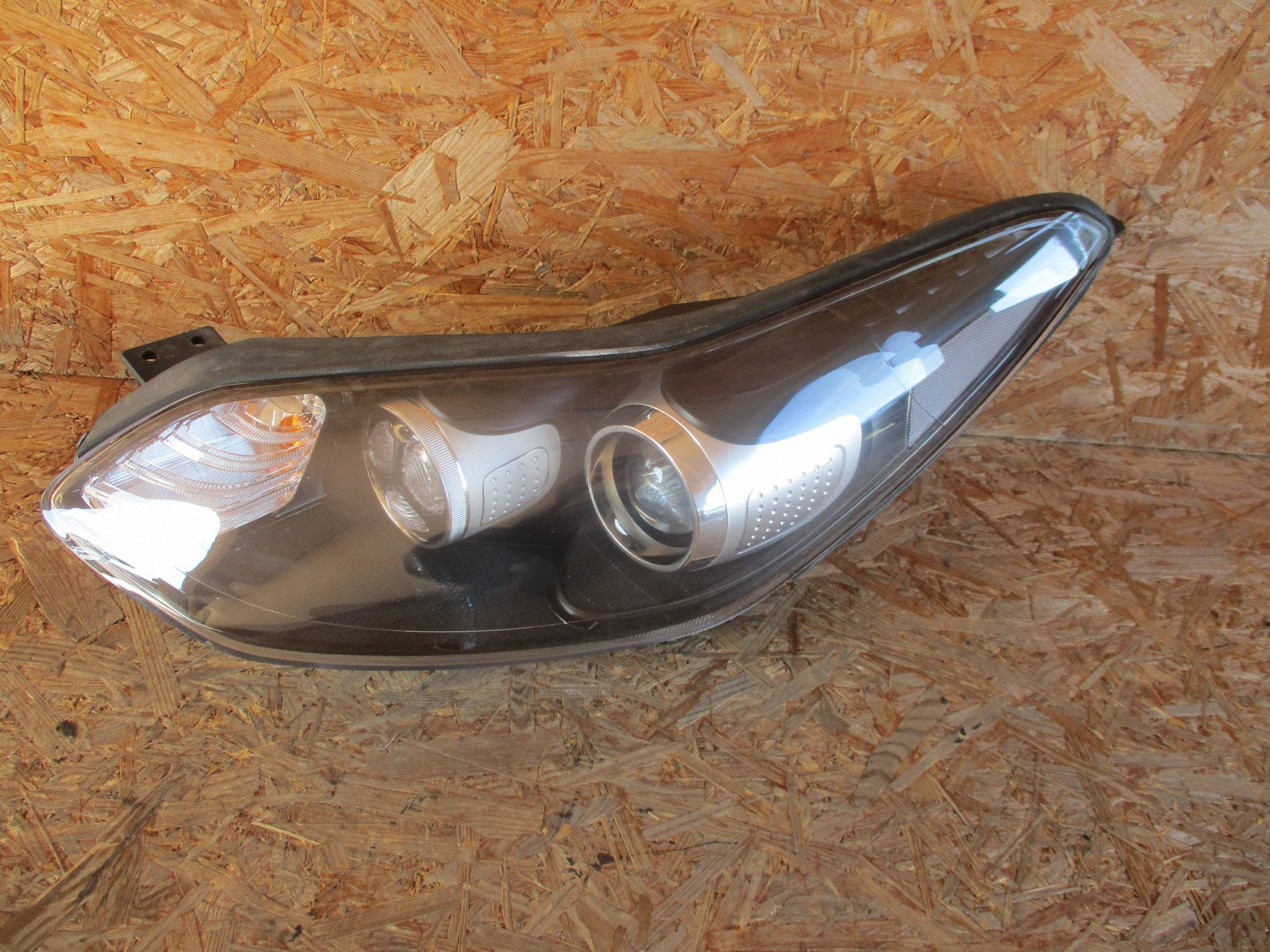 light front front left KIA SPORTAGE IV LIFT