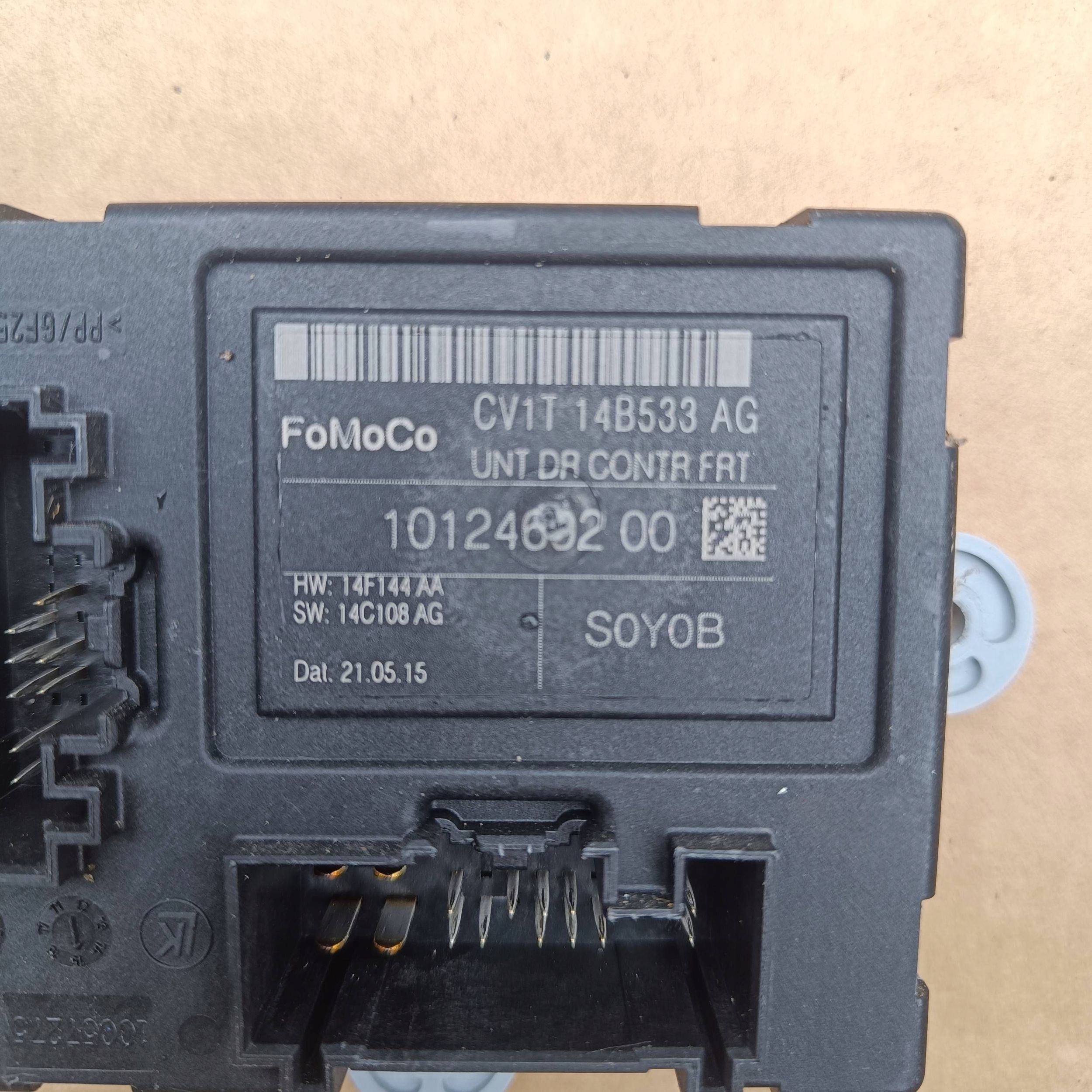 Ford Fiesta MK7 LIFT 2015 front side right control unit / module door