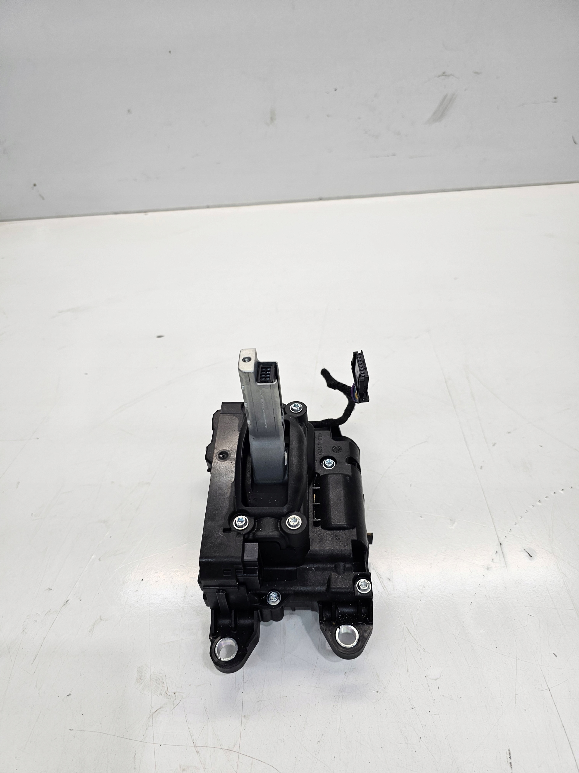 MECANISME LEVIER VITESSE ENGRENAGE LEVIER DE VITESSE AUDI A4 B9 A5 8W2713041E UK