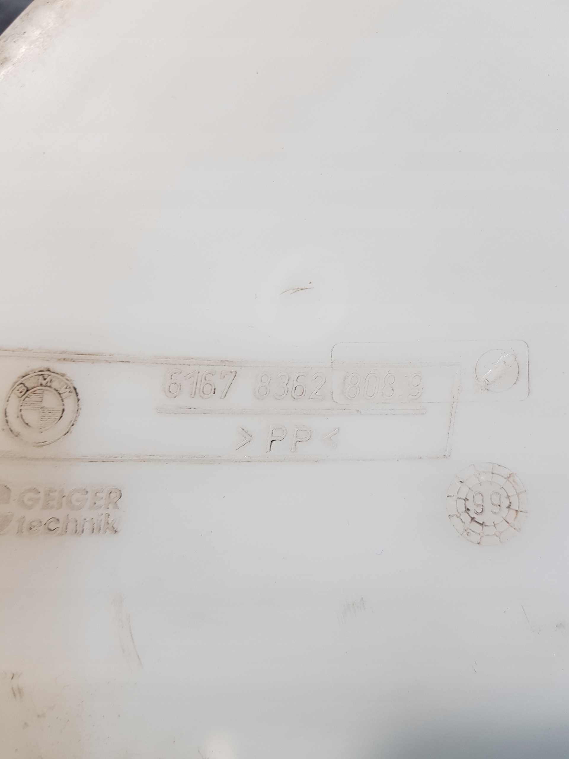 BMW E46 spremnik gasa mlaznice 83628089 5.3L