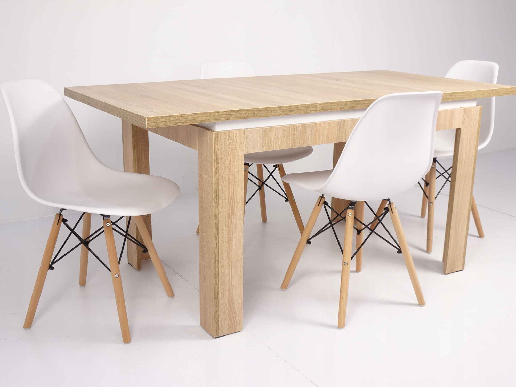 4 SKANDYNAWKIE krzesła i ROZKŁADANY stół SONOMA Kod producenta SL-02 +C-6